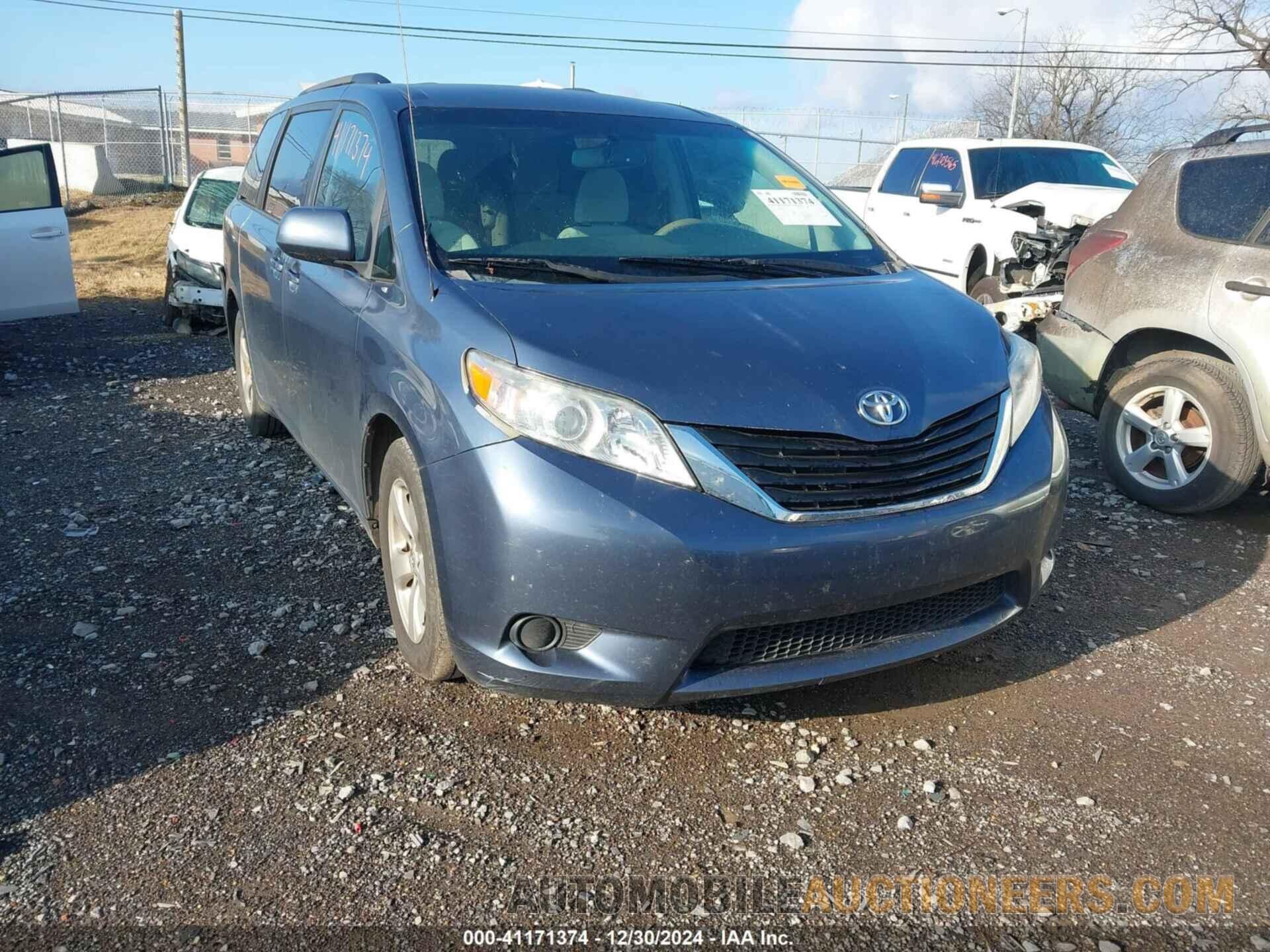 5TDKK3DC3ES491306 TOYOTA SIENNA 2014