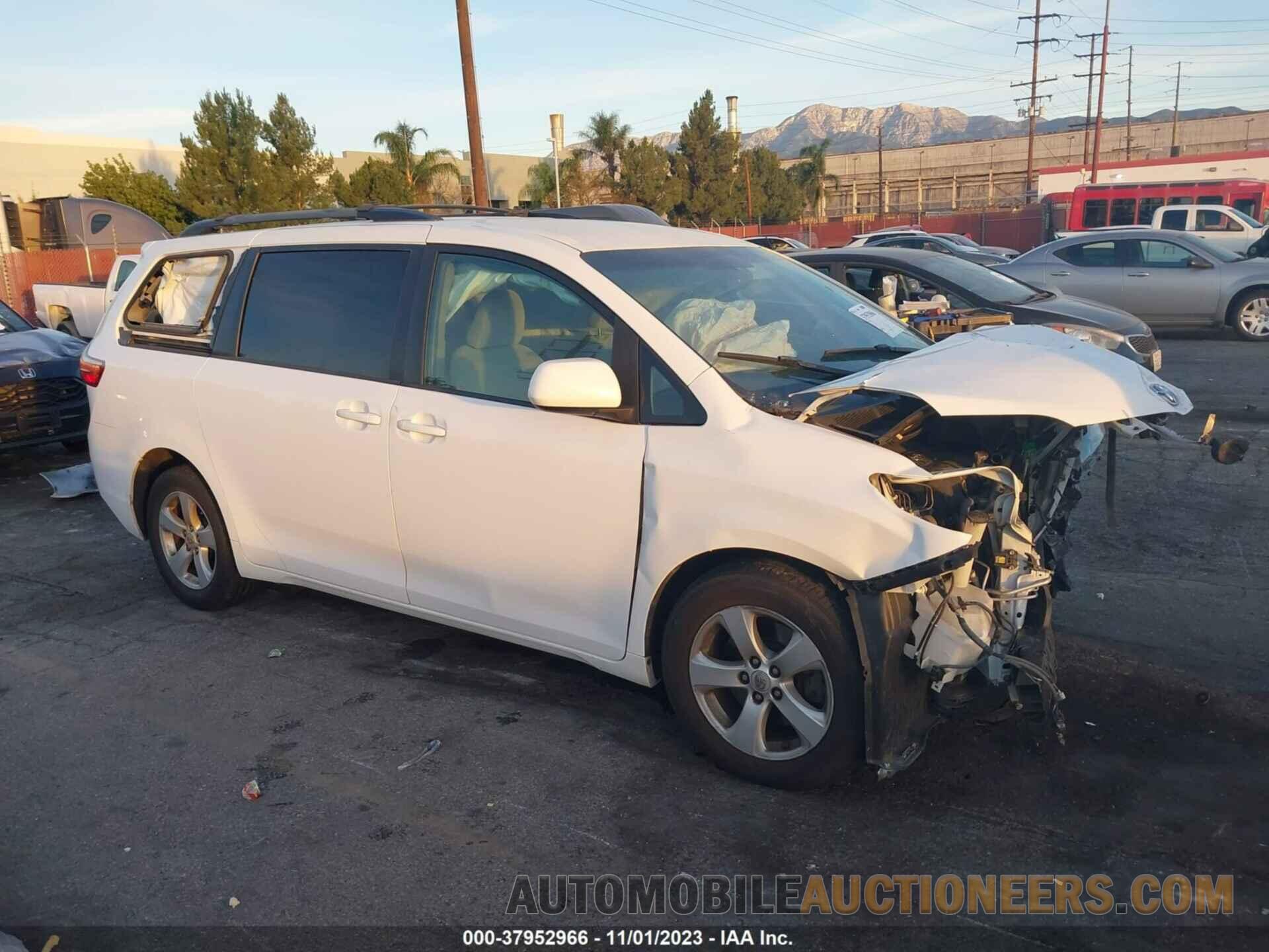 5TDKK3DC3FS548511 TOYOTA SIENNA 2015