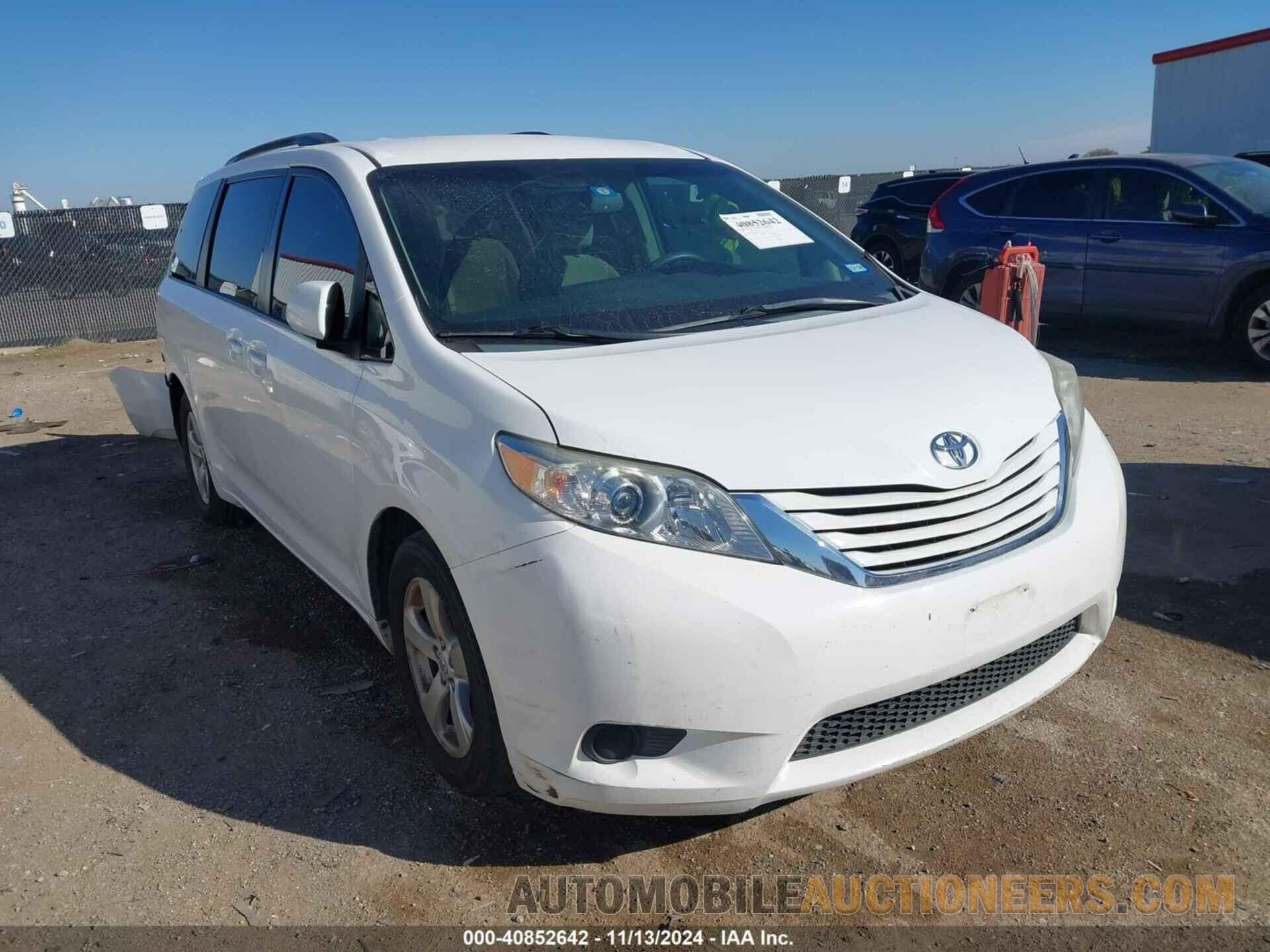 5TDKK3DC3FS563199 TOYOTA SIENNA 2015