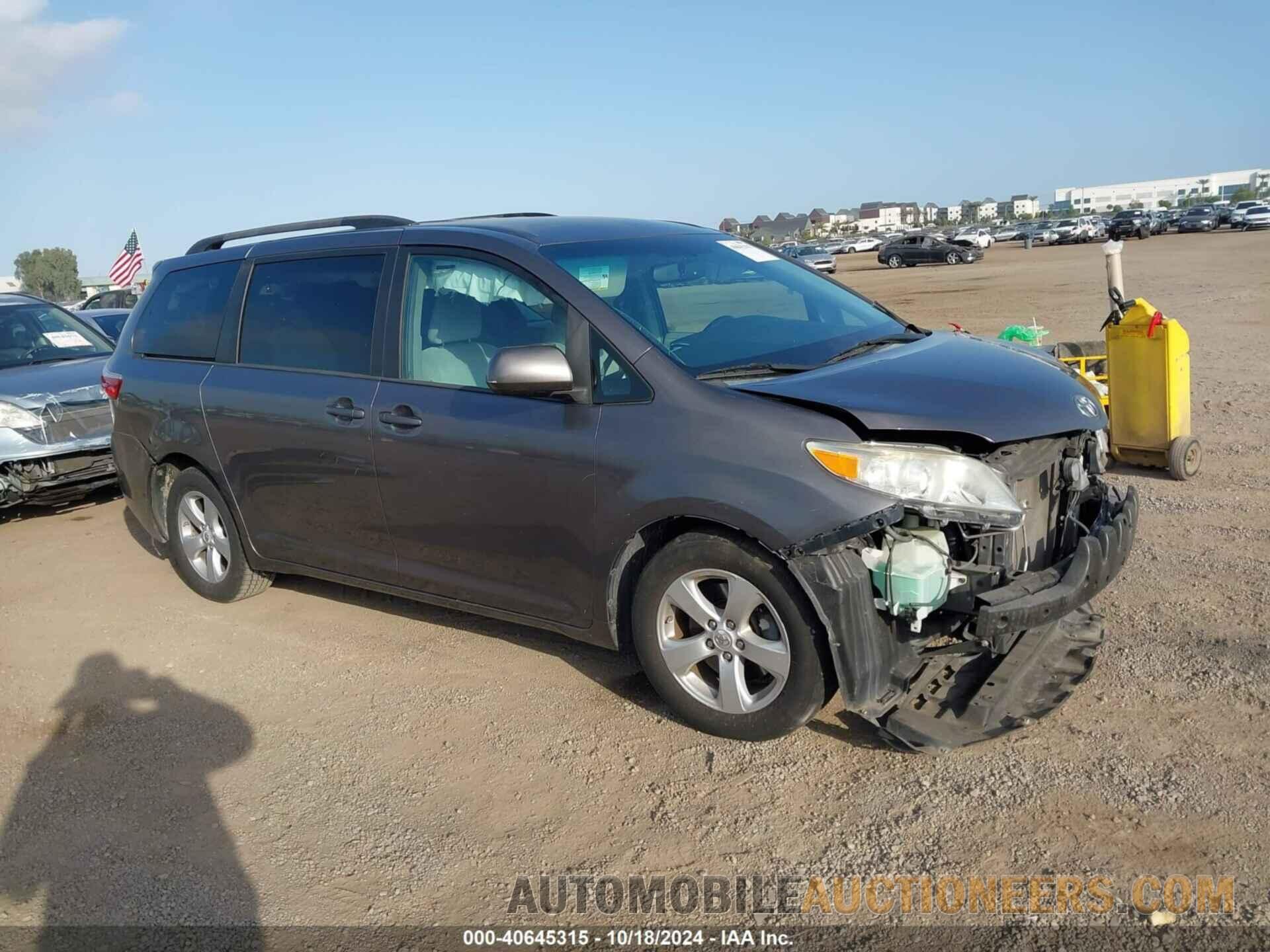 5TDKK3DC3FS656353 TOYOTA SIENNA 2015