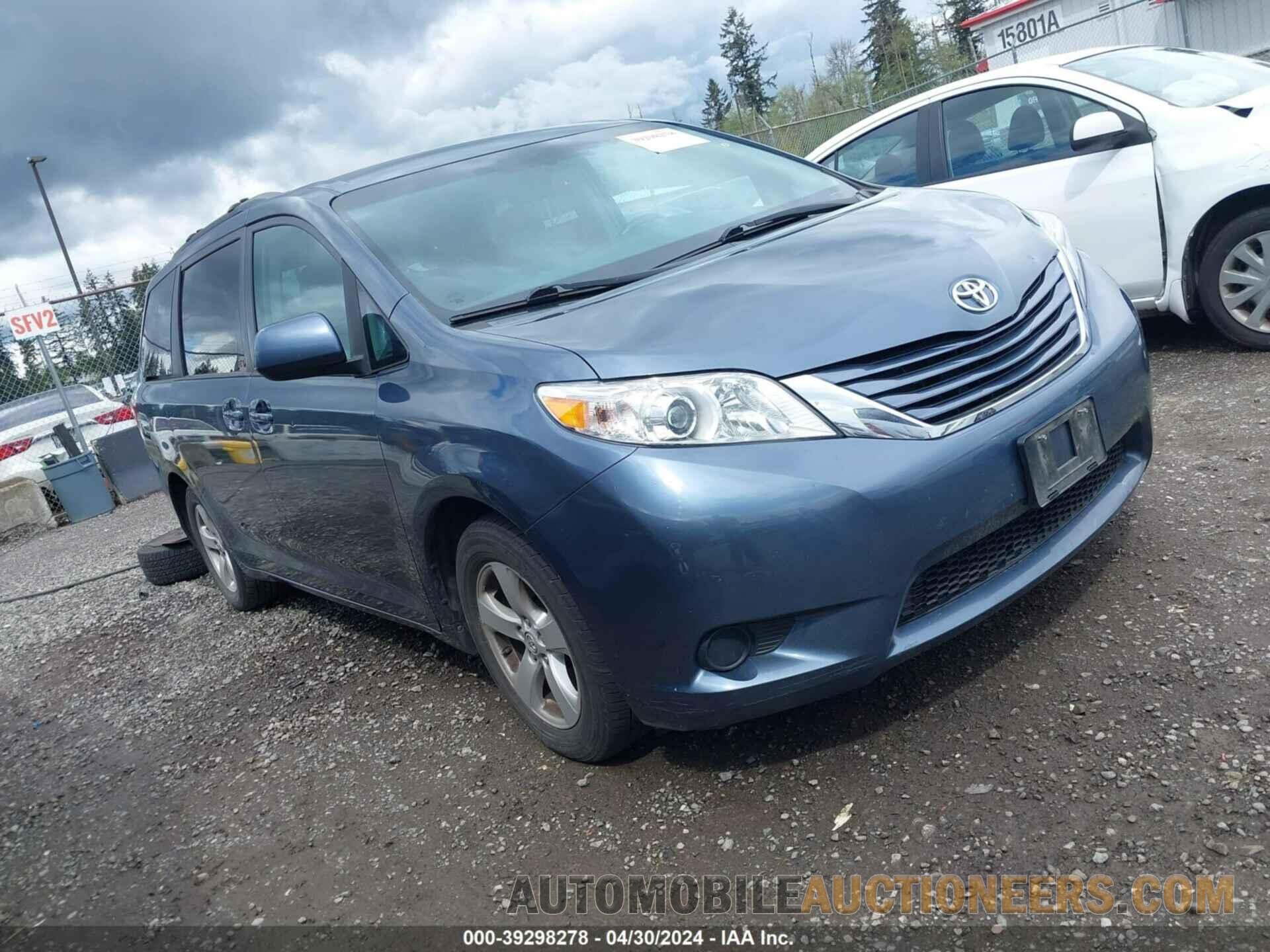 5TDKK3DC3FS686548 TOYOTA SIENNA 2015