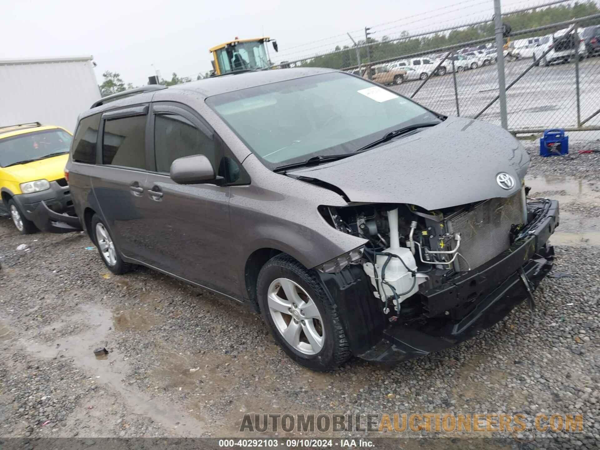 5TDKK3DC3GS714155 TOYOTA SIENNA 2016