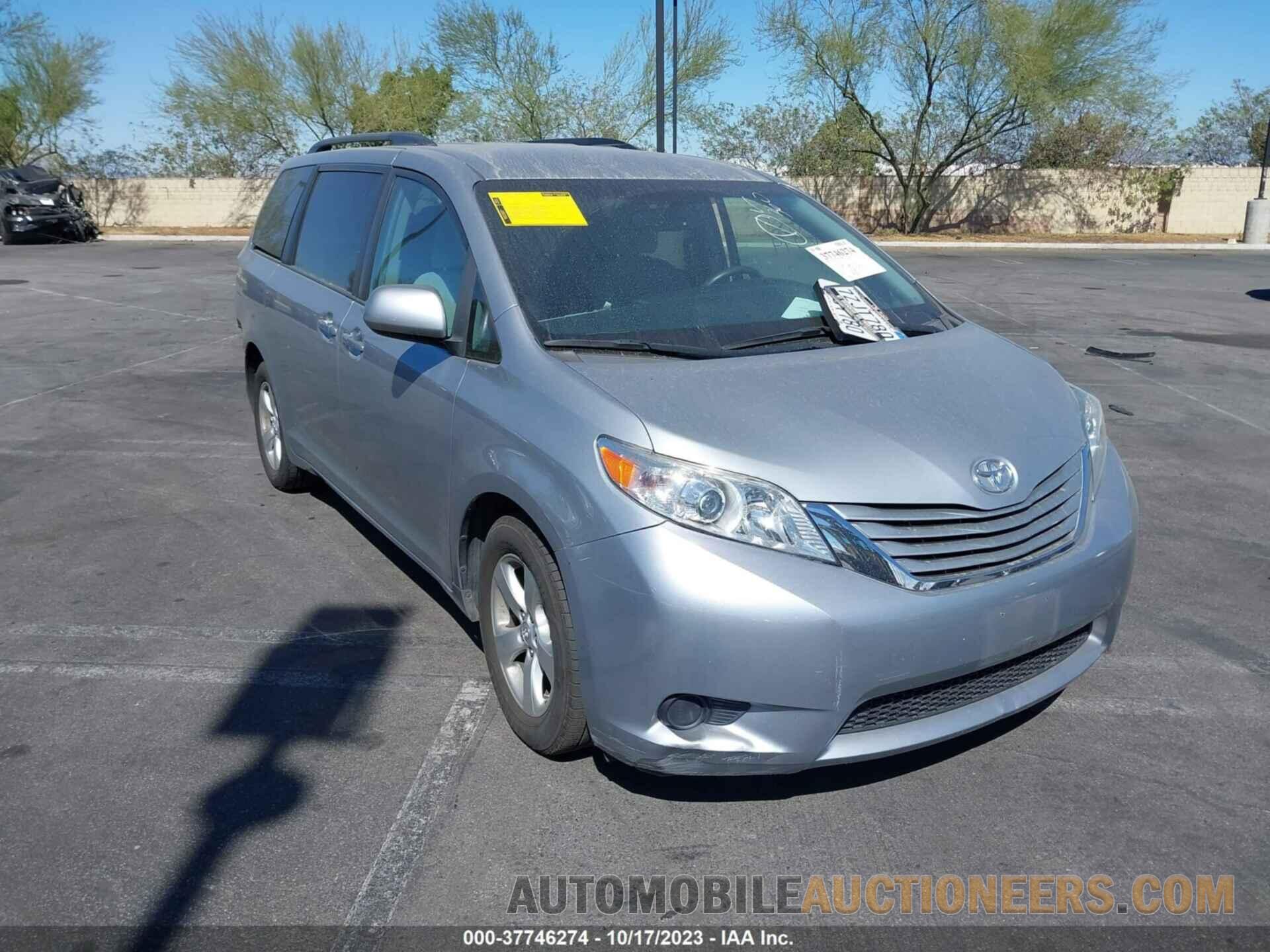 5TDKK3DC3GS742621 TOYOTA SIENNA 2016