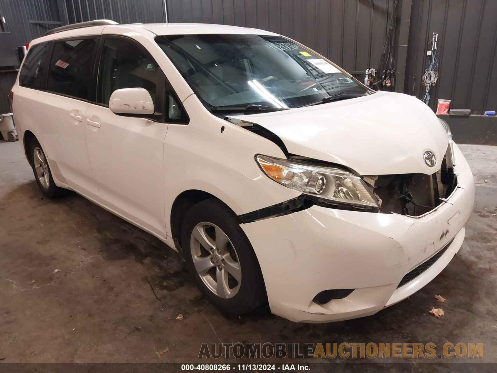 5TDKK3DC4BS058590 TOYOTA SIENNA 2011