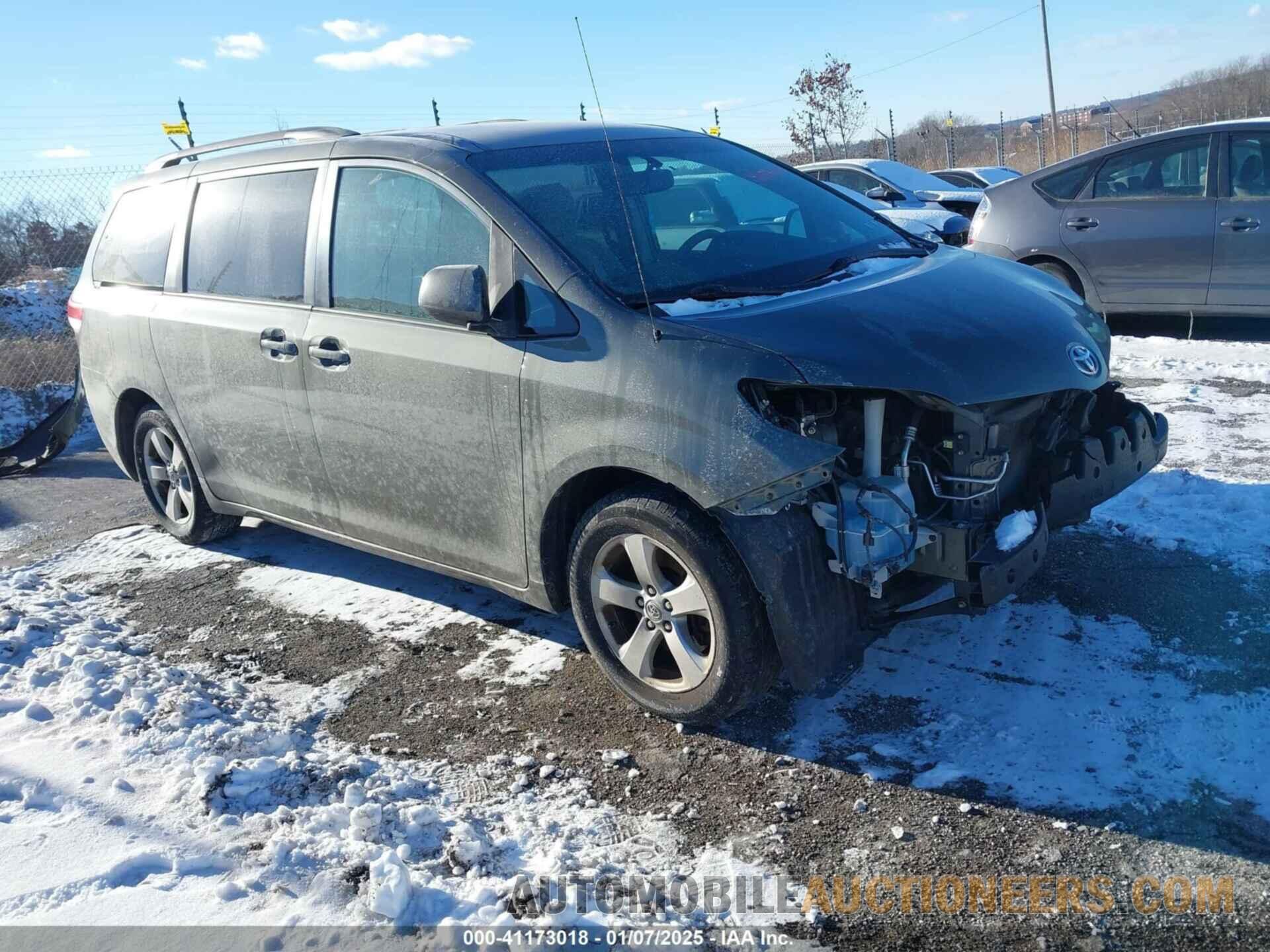 5TDKK3DC4BS115564 TOYOTA SIENNA 2011