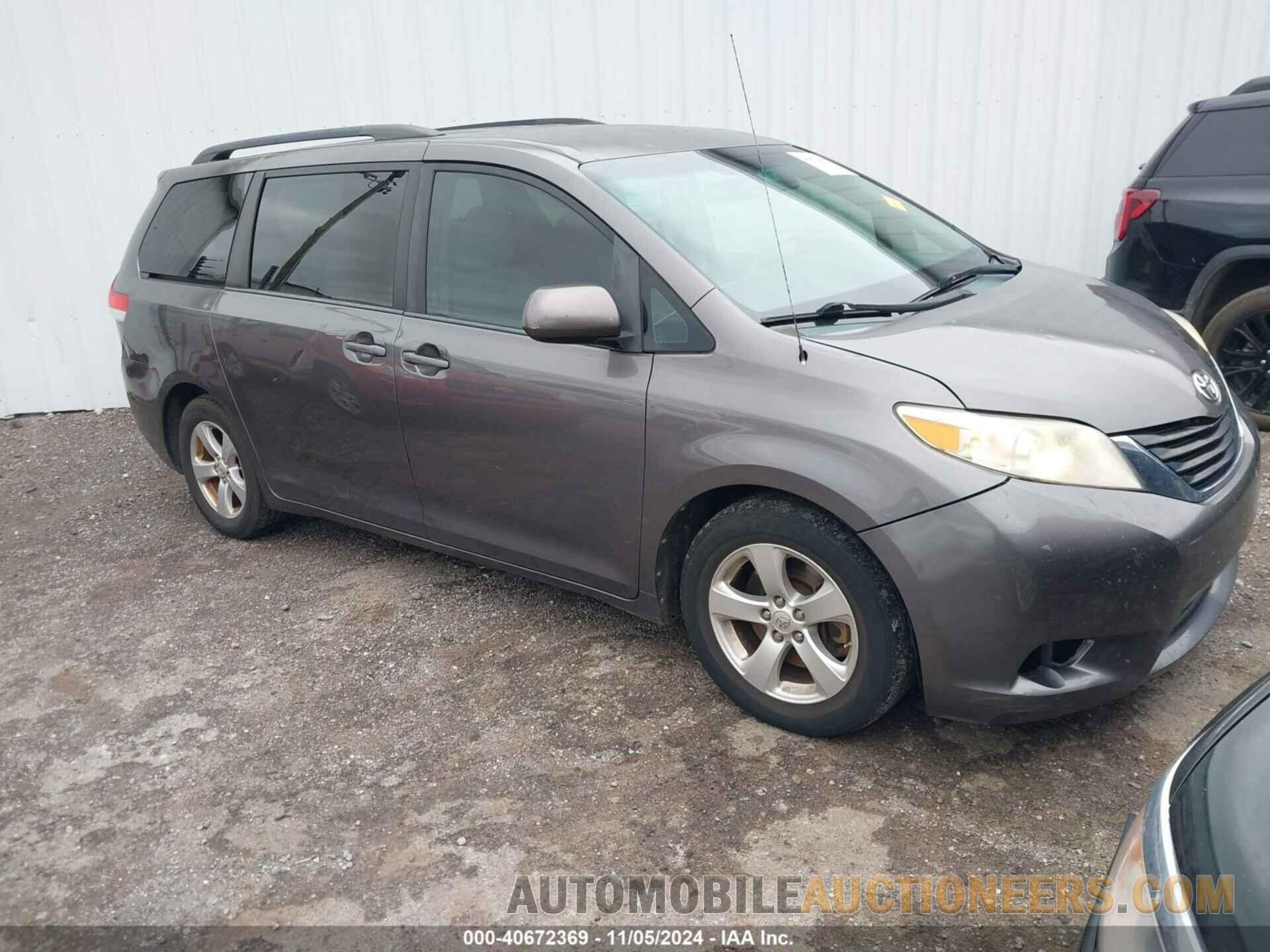 5TDKK3DC4DS320269 TOYOTA SIENNA 2013