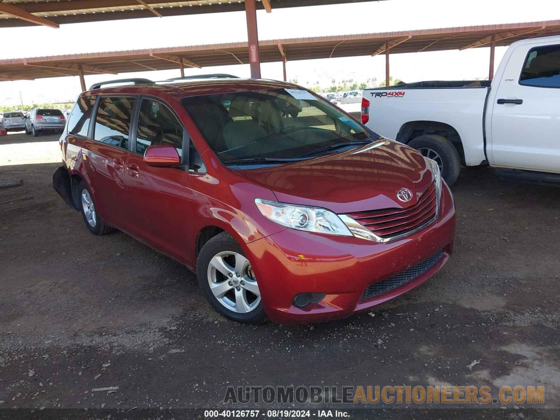 5TDKK3DC4FS628495 TOYOTA SIENNA 2015