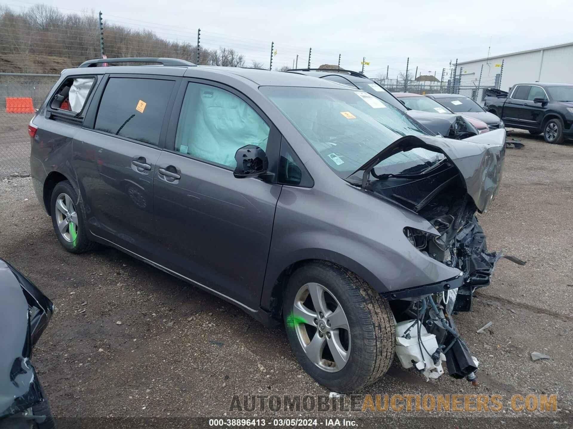 5TDKK3DC5FS543259 TOYOTA SIENNA 2015