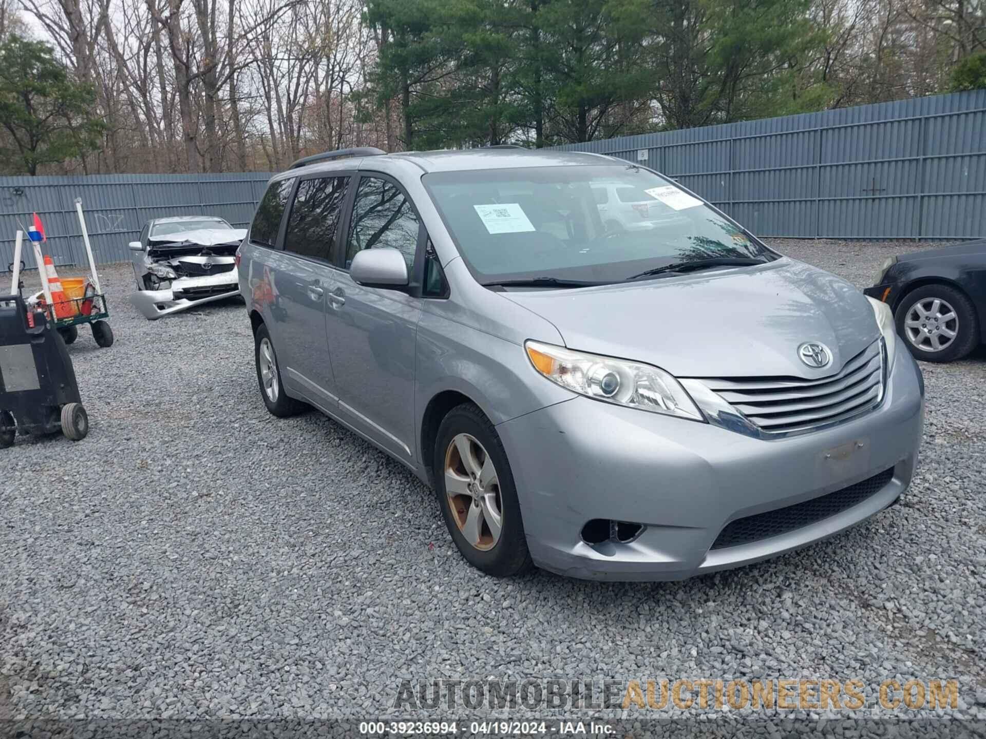 5TDKK3DC5FS644110 TOYOTA SIENNA 2015