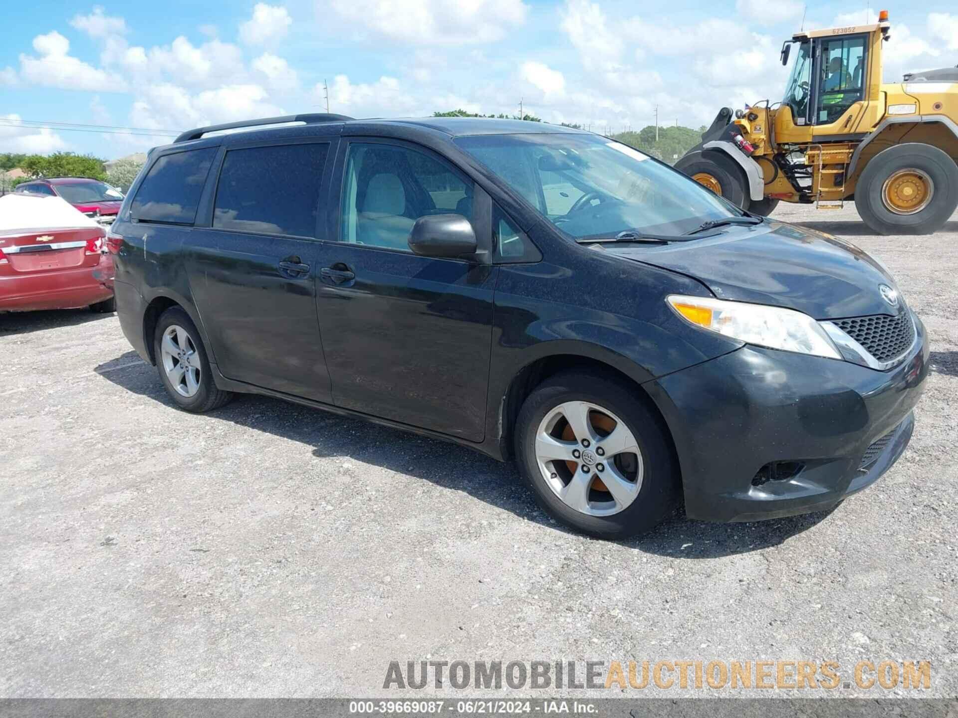 5TDKK3DC5GS719745 TOYOTA SIENNA 2016