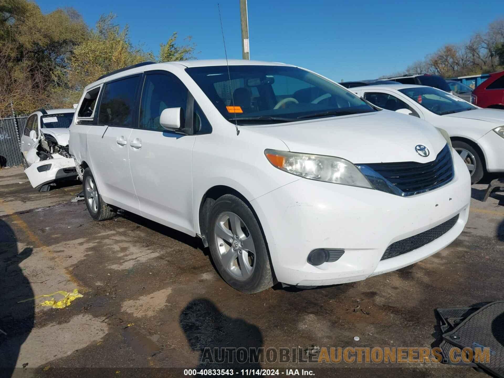 5TDKK3DC6CS247906 TOYOTA SIENNA 2012