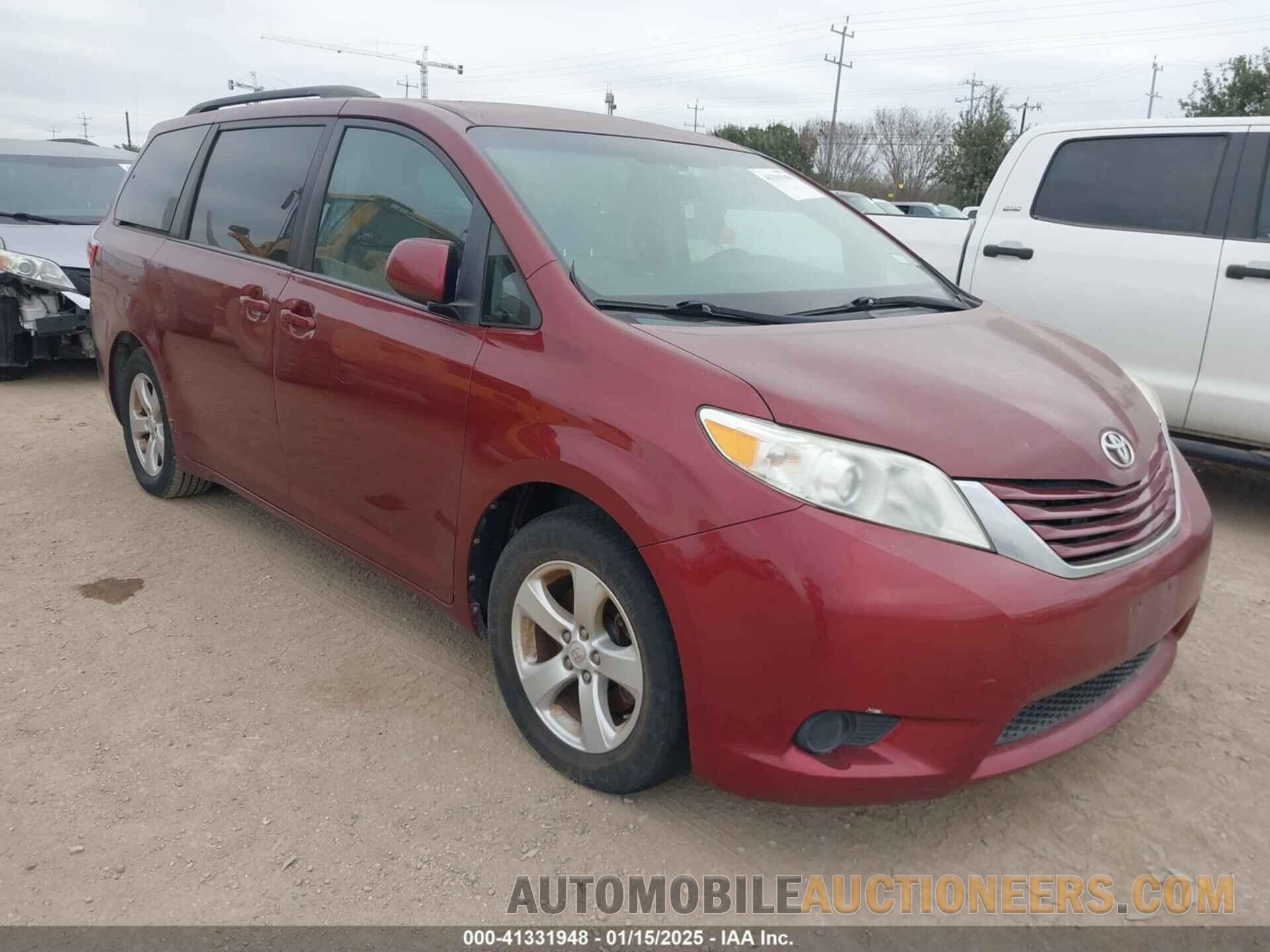 5TDKK3DC6FS575881 TOYOTA SIENNA 2015