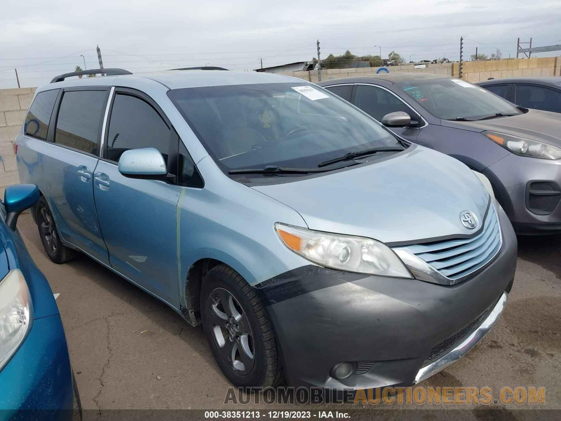 5TDKK3DC6FS649476 TOYOTA SIENNA 2015