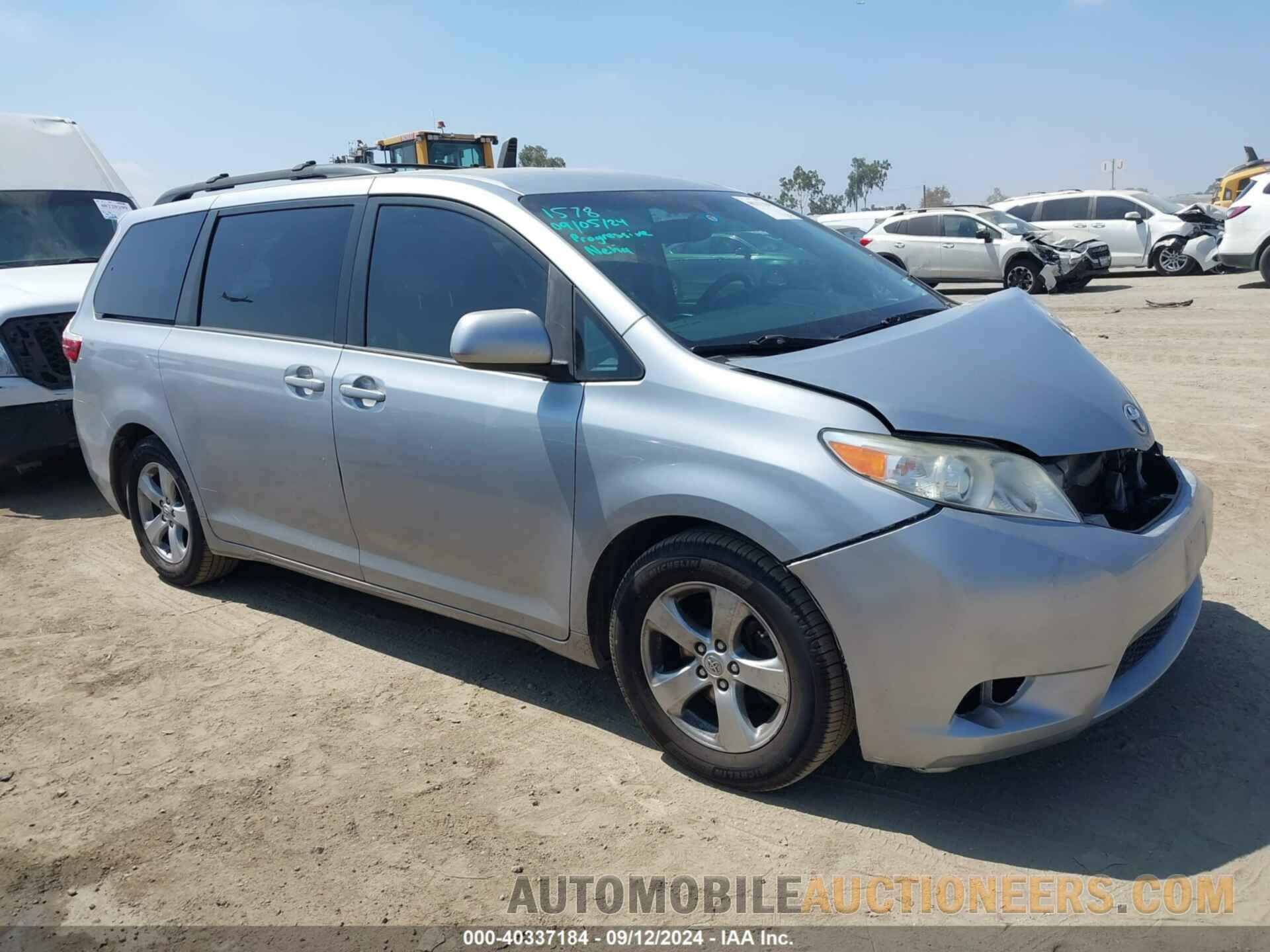 5TDKK3DC6FS685846 TOYOTA SIENNA 2015