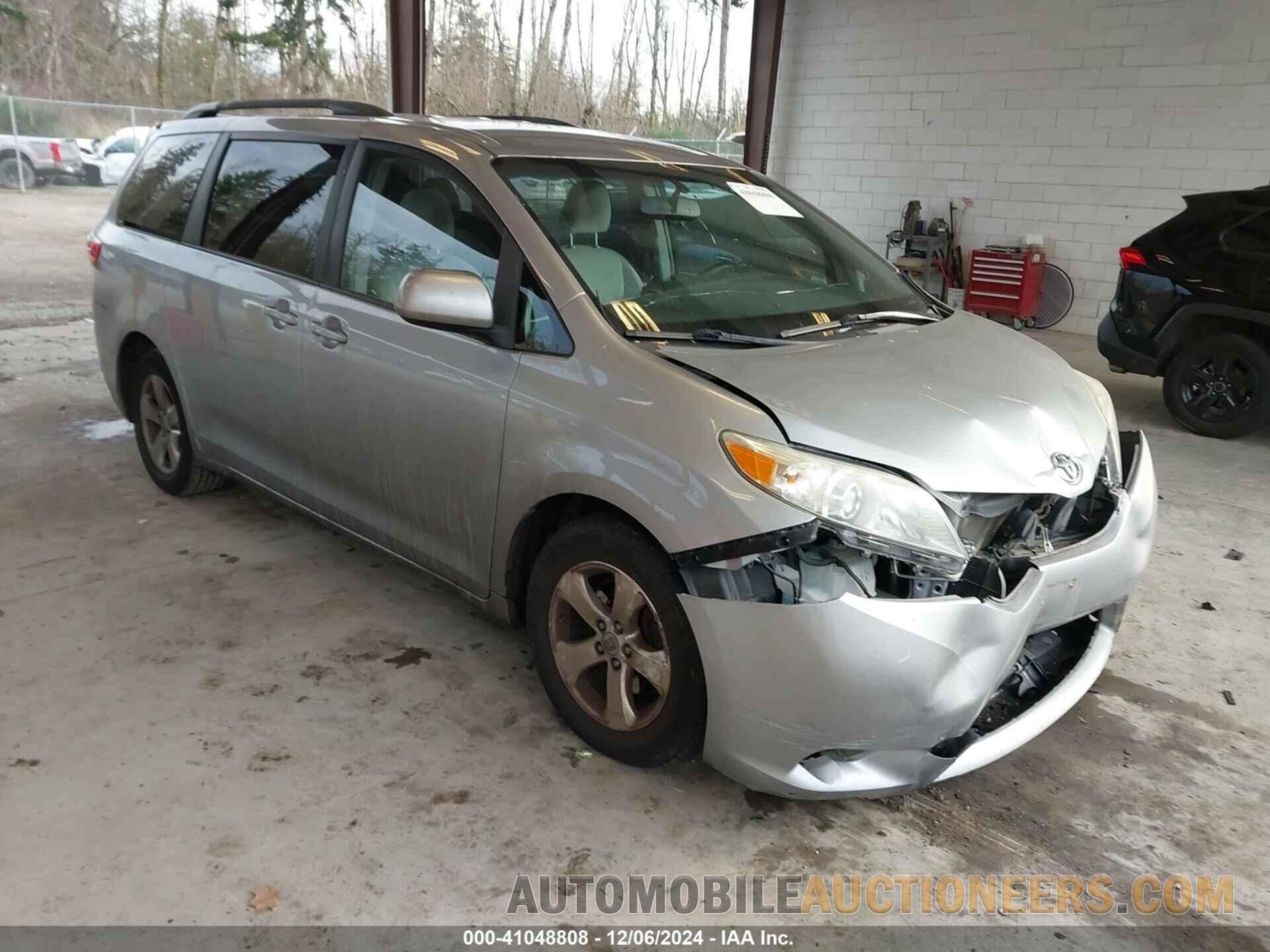 5TDKK3DC6GS751460 TOYOTA SIENNA 2016