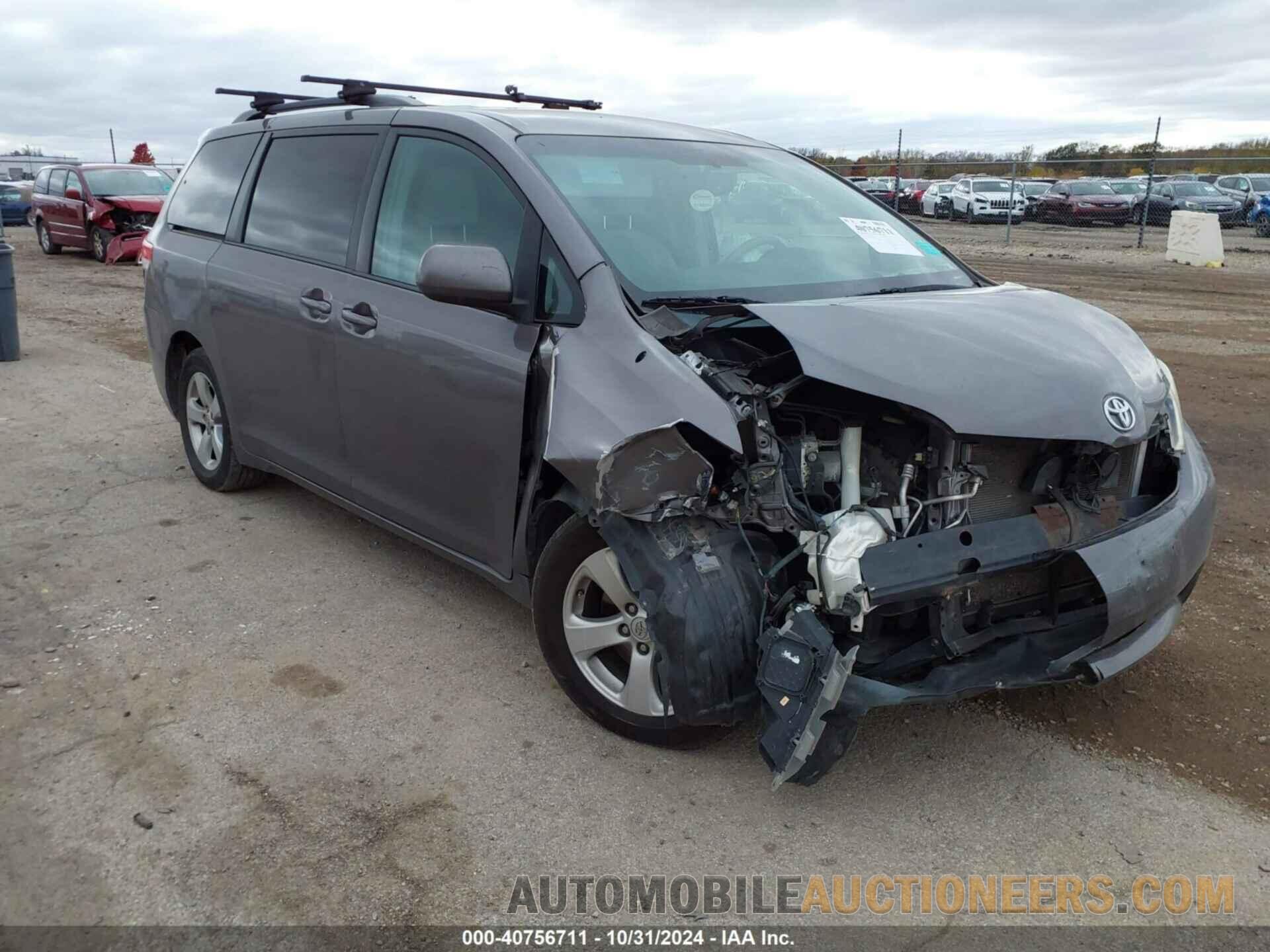 5TDKK3DC7BS122217 TOYOTA SIENNA 2011