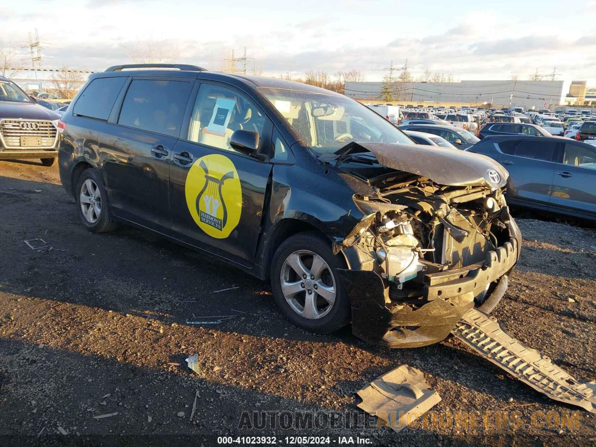 5TDKK3DC7DS378862 TOYOTA SIENNA 2013