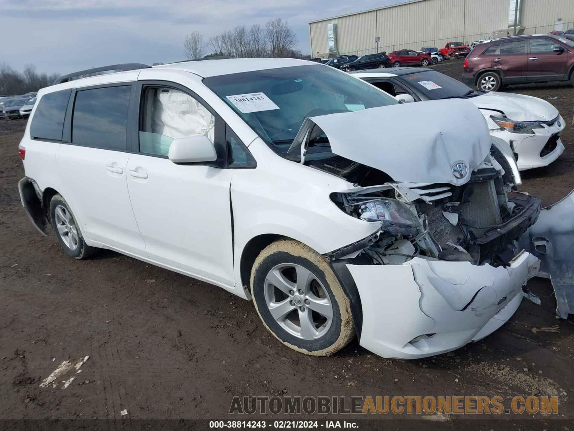 5TDKK3DC7FS541447 TOYOTA SIENNA 2015