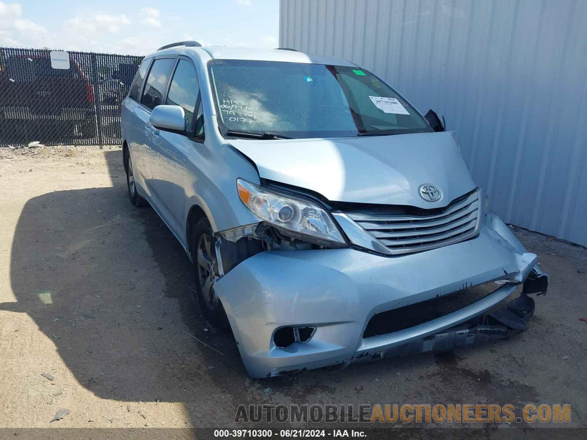 5TDKK3DC7FS590177 TOYOTA SIENNA 2015