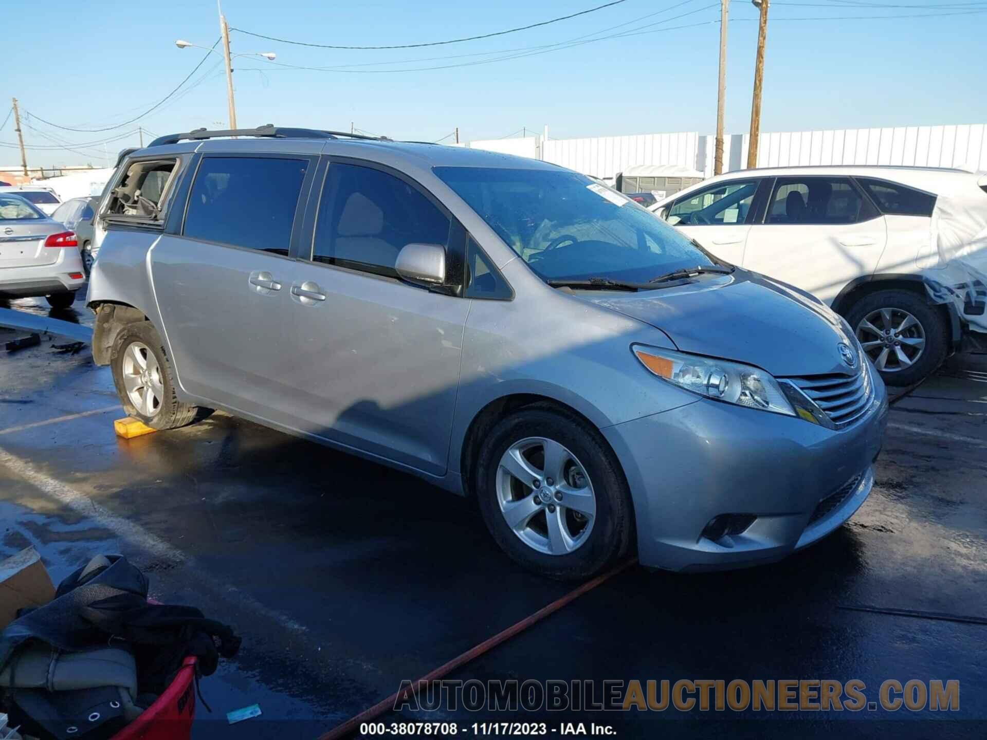 5TDKK3DC7FS644223 TOYOTA SIENNA 2015