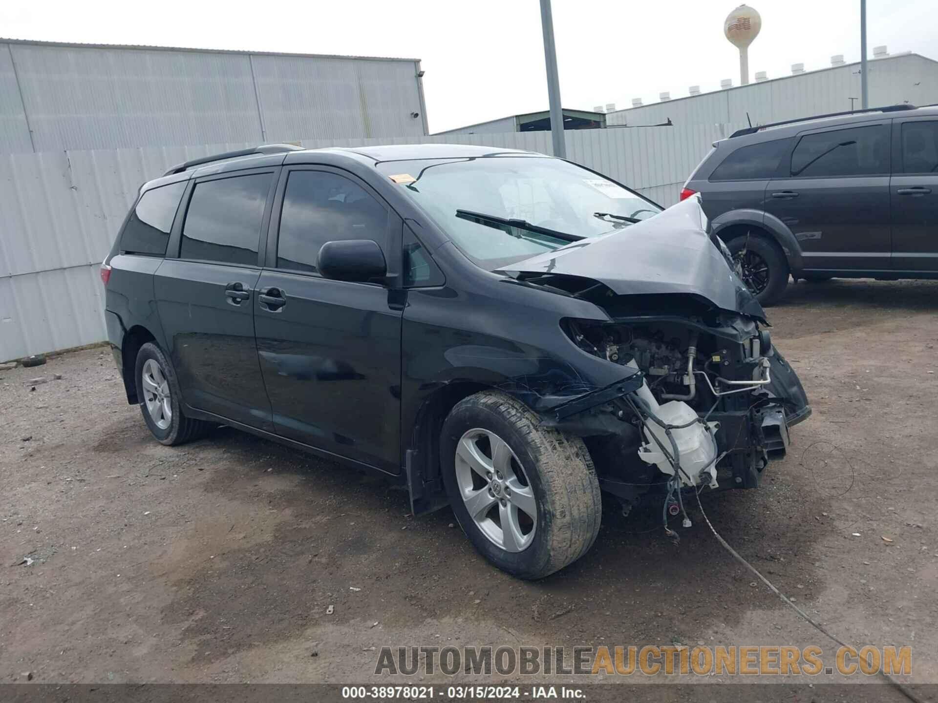 5TDKK3DC7FS662463 TOYOTA SIENNA 2015