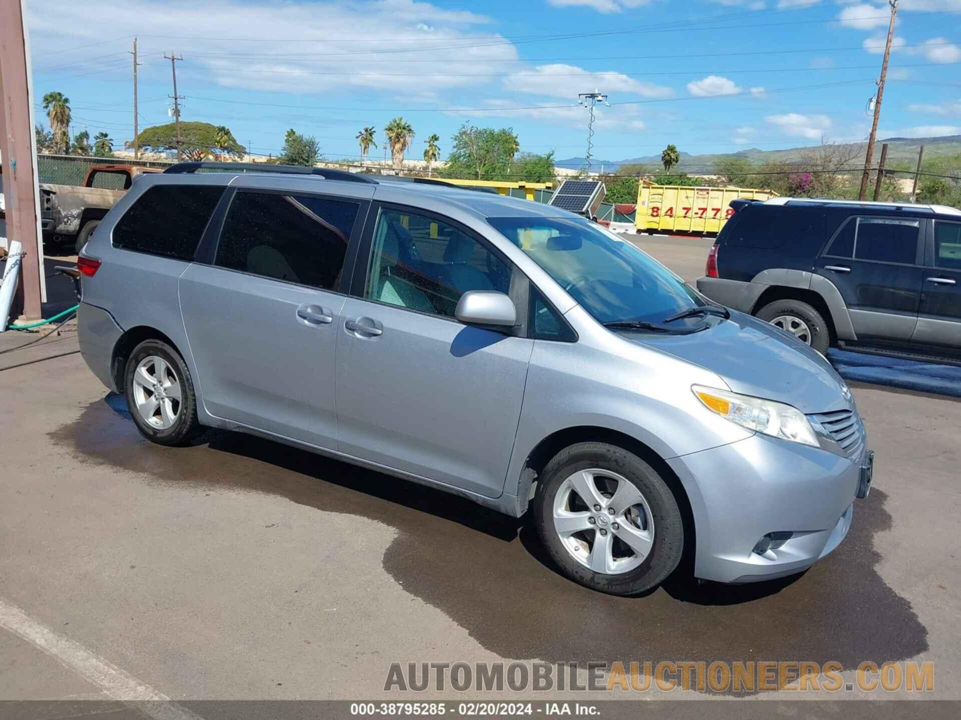 5TDKK3DC7GS691592 TOYOTA SIENNA 2016