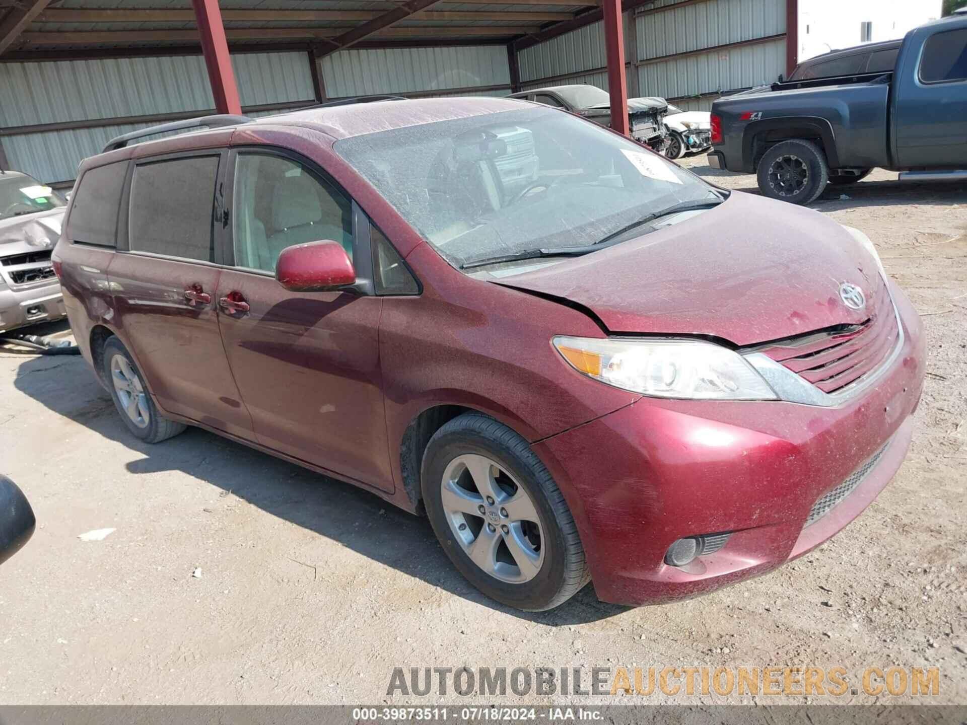 5TDKK3DC8FS573517 TOYOTA SIENNA 2015