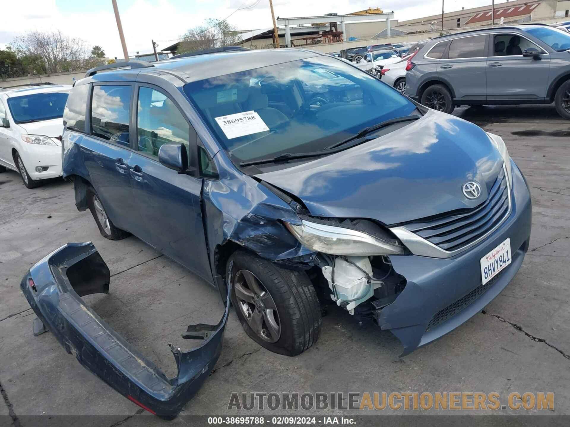 5TDKK3DC8GS744784 TOYOTA SIENNA 2016