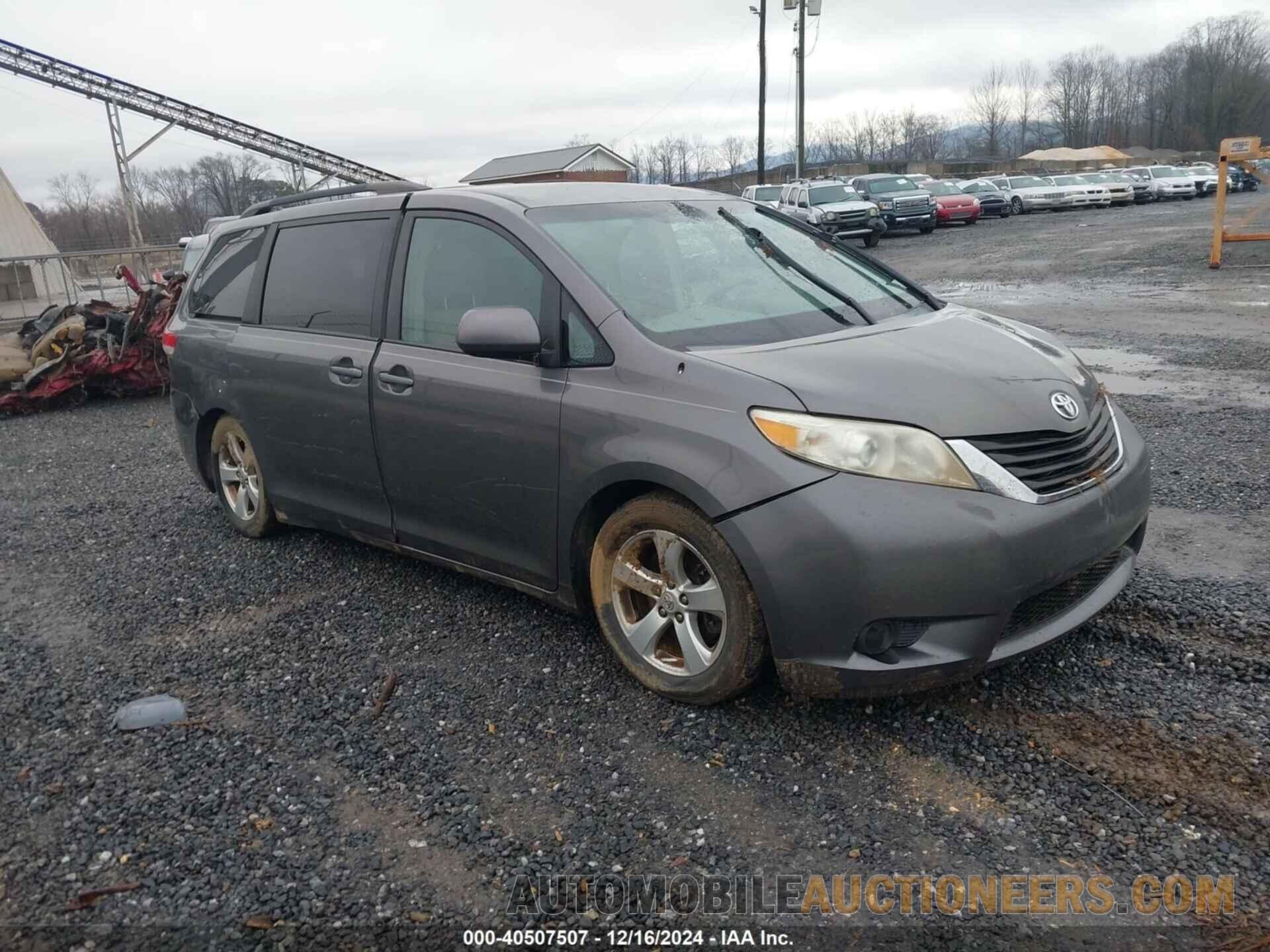 5TDKK3DC9CS209165 TOYOTA SIENNA 2012