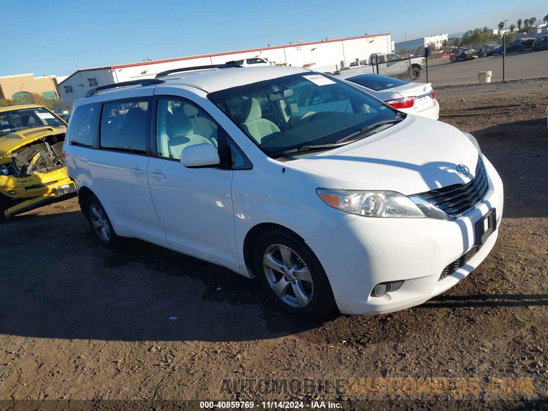 5TDKK3DC9DS341795 TOYOTA SIENNA 2013