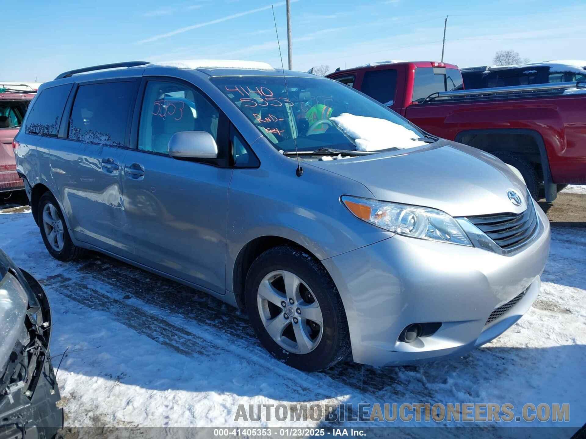 5TDKK3DC9ES413354 TOYOTA SIENNA 2014