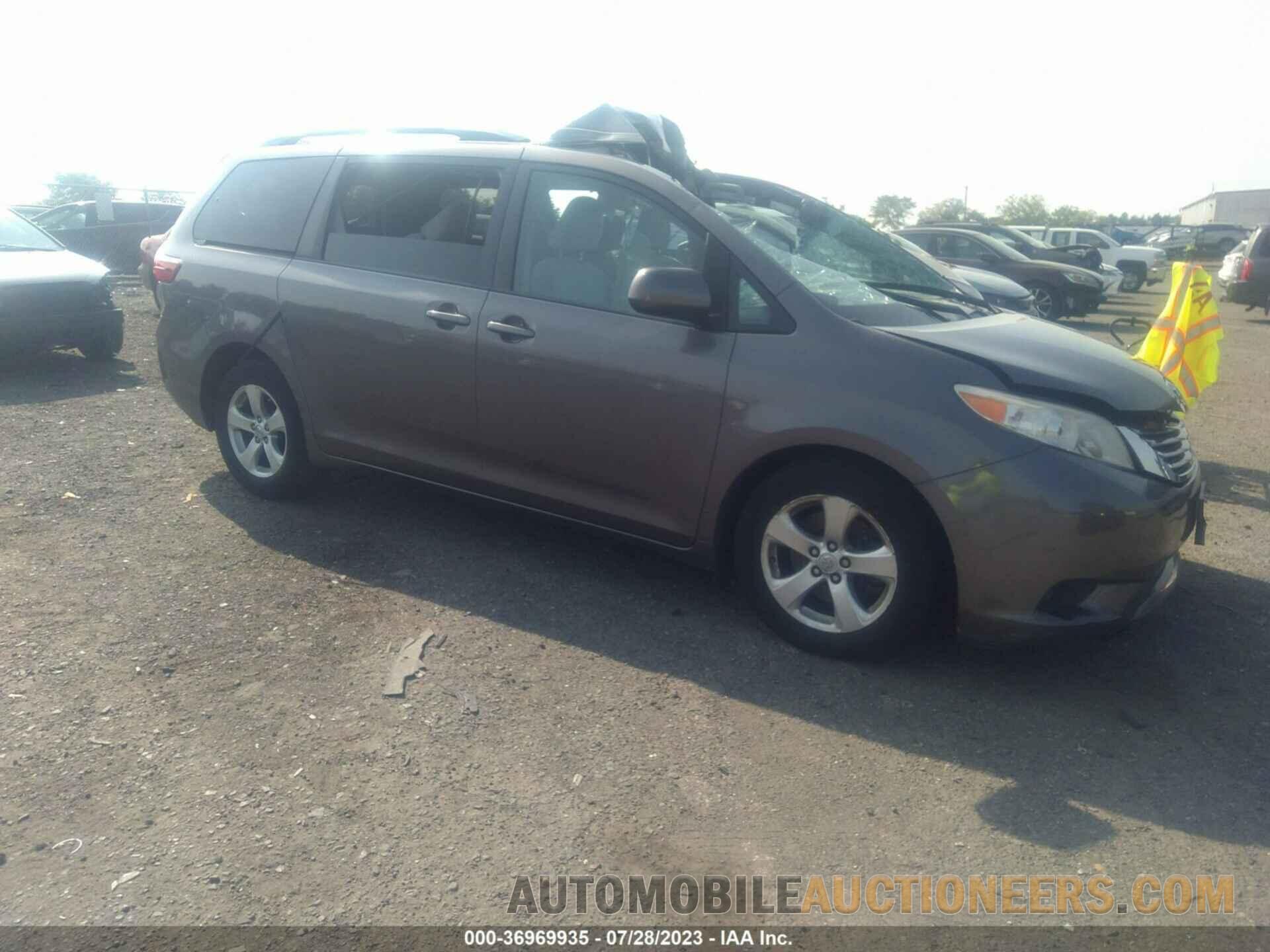 5TDKK3DC9FS586163 TOYOTA SIENNA 2015