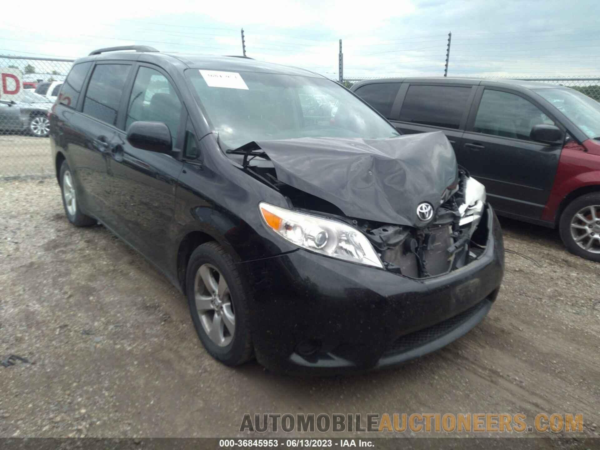 5TDKK3DC9FS630923 TOYOTA SIENNA 2015