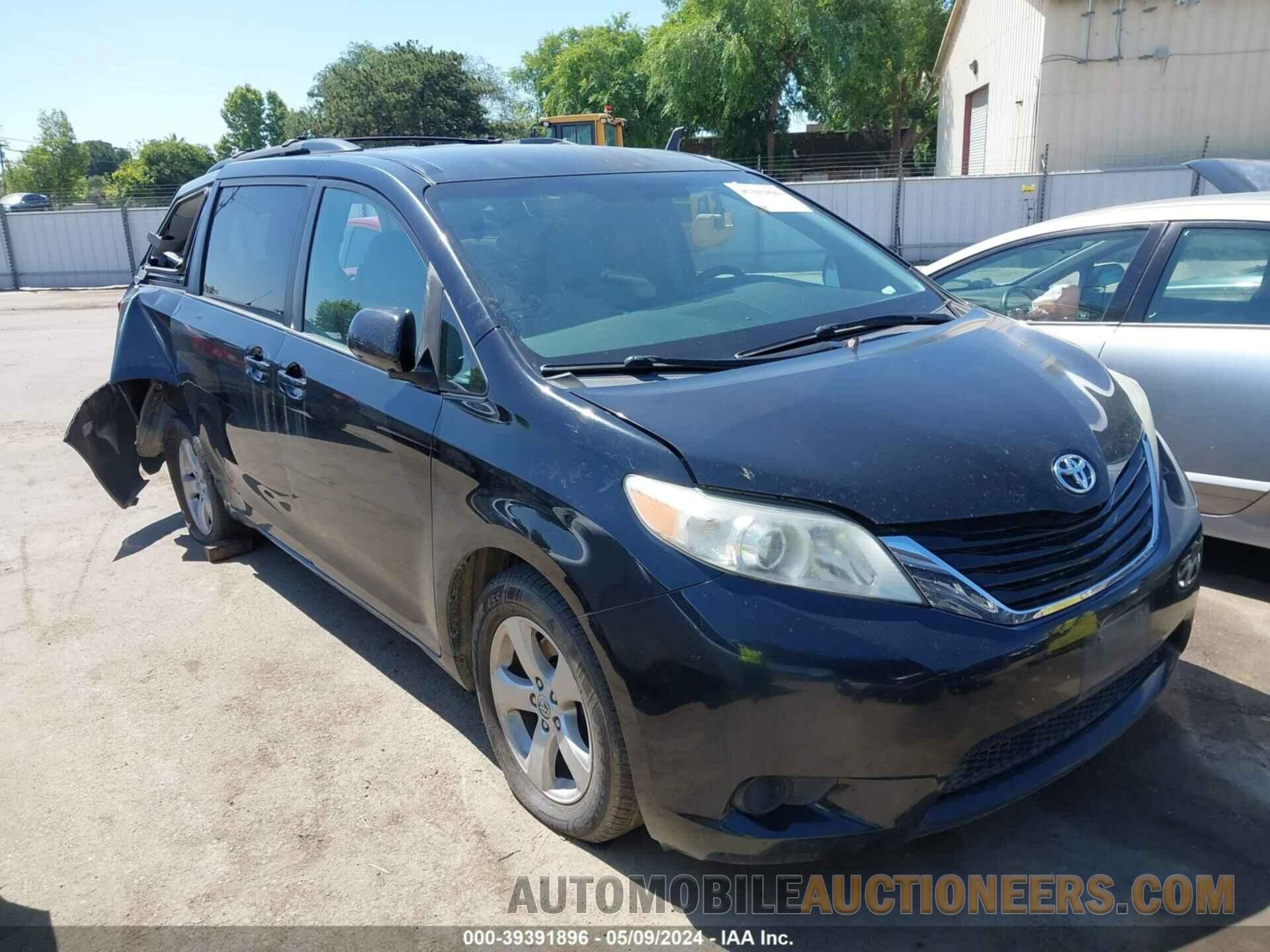 5TDKK3DC9GS746401 TOYOTA SIENNA 2016