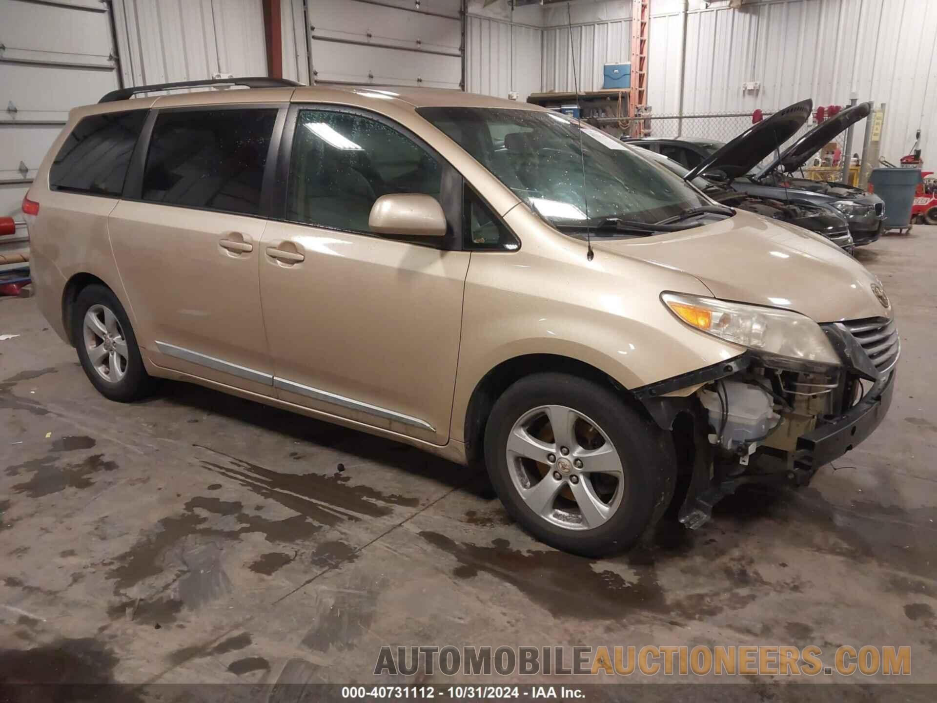 5TDKK3DCXCS218330 TOYOTA SIENNA 2012