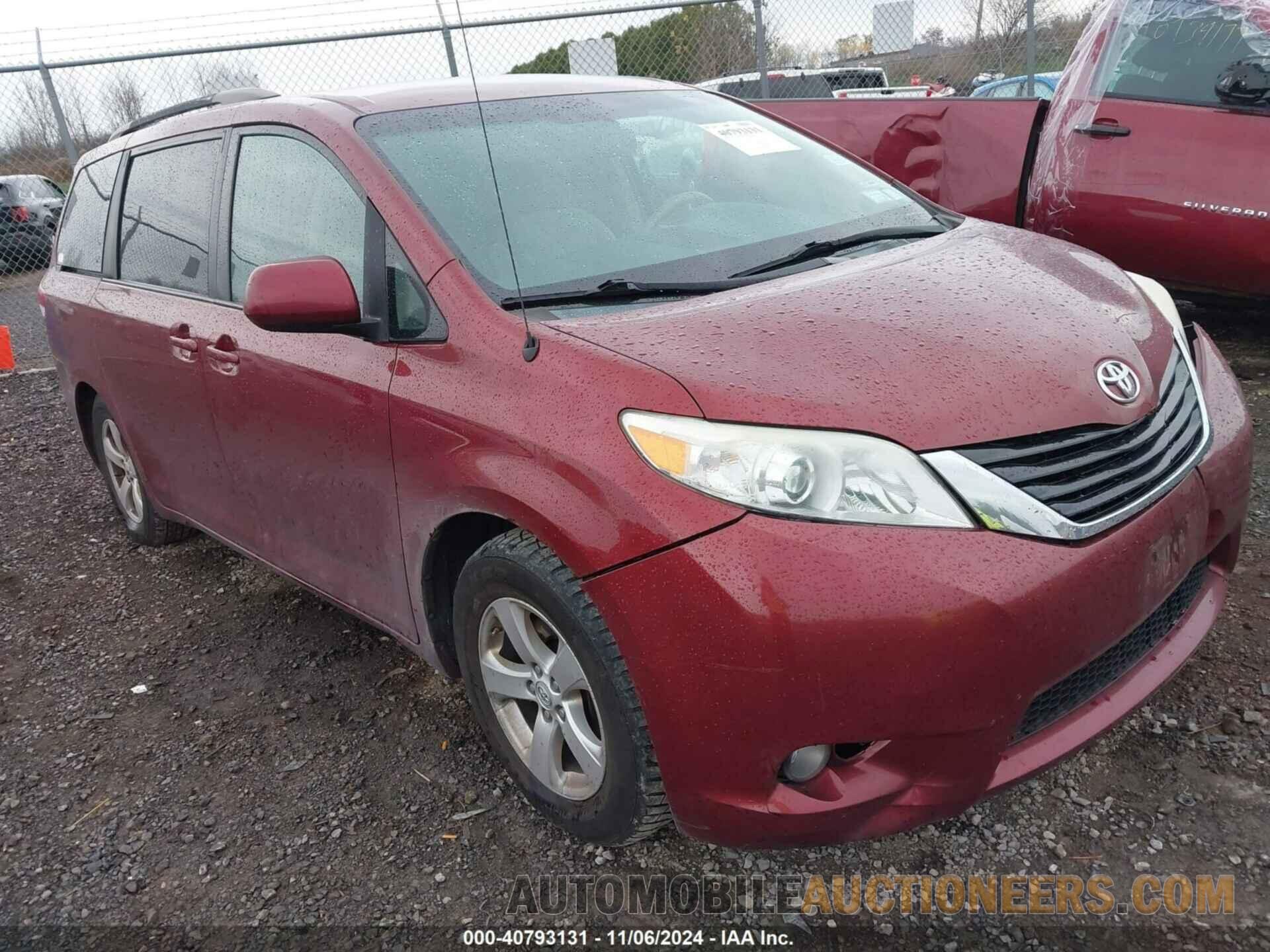 5TDKK3DCXDS361571 TOYOTA SIENNA 2013