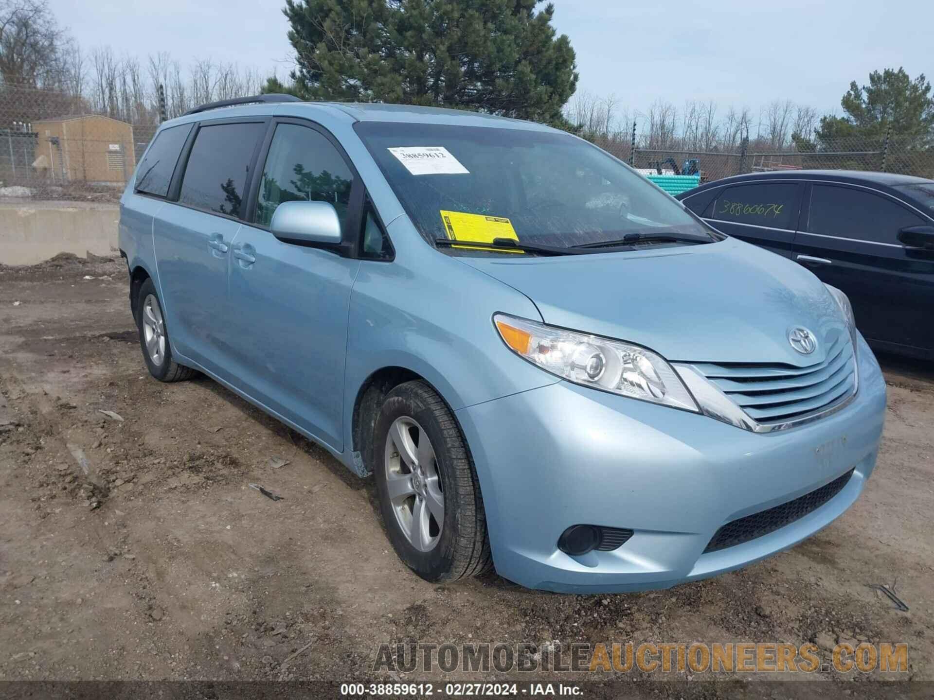 5TDKK3DCXFS554967 TOYOTA SIENNA 2015