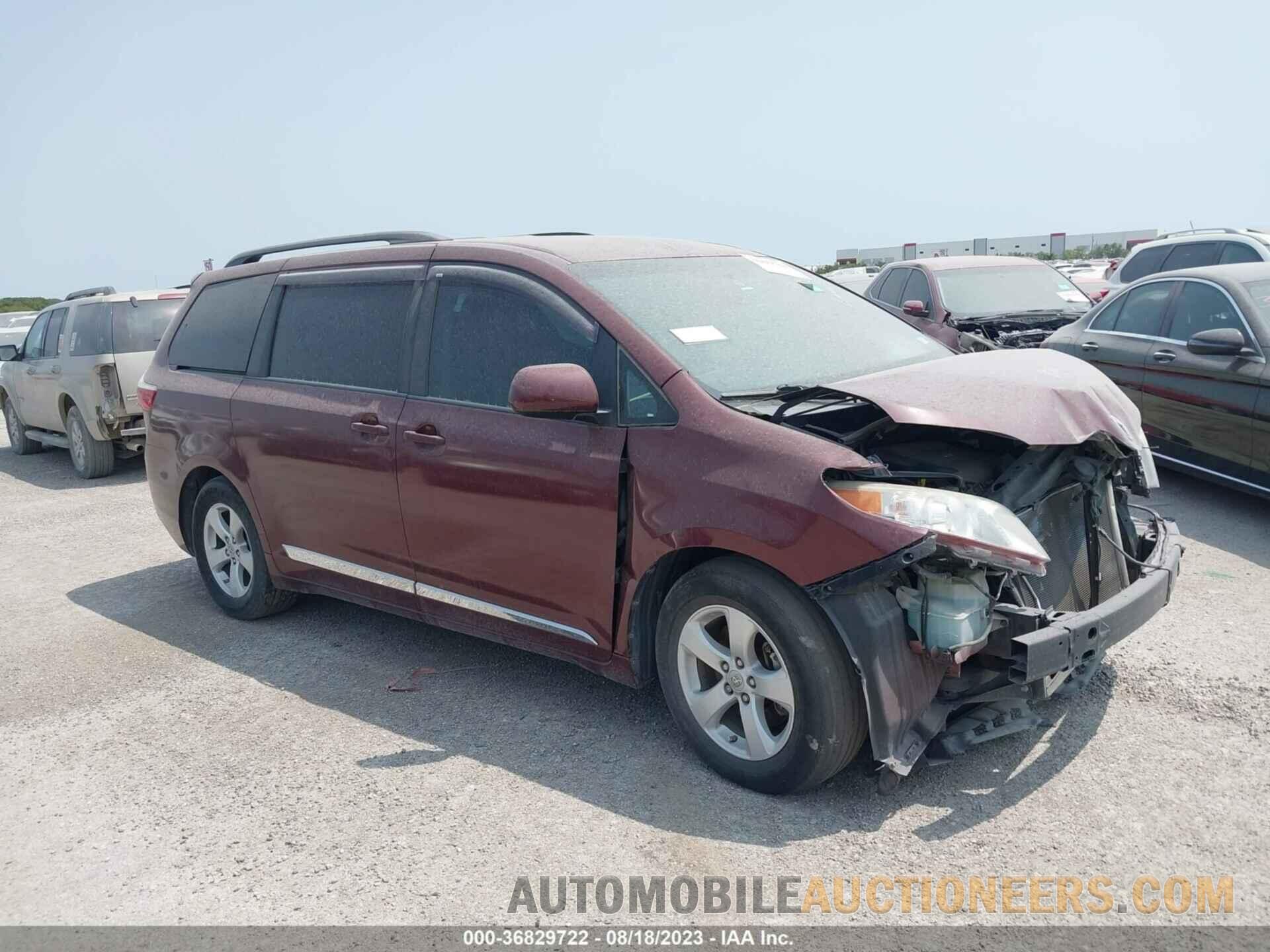 5TDKK3DCXFS559313 TOYOTA SIENNA 2015