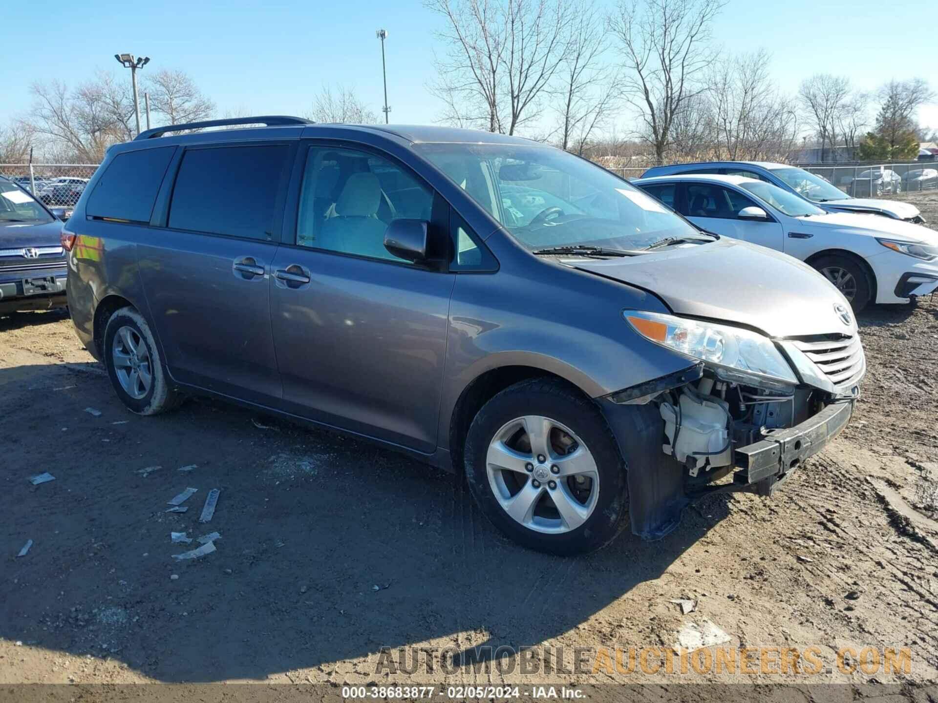 5TDKK3DCXFS580758 TOYOTA SIENNA 2015