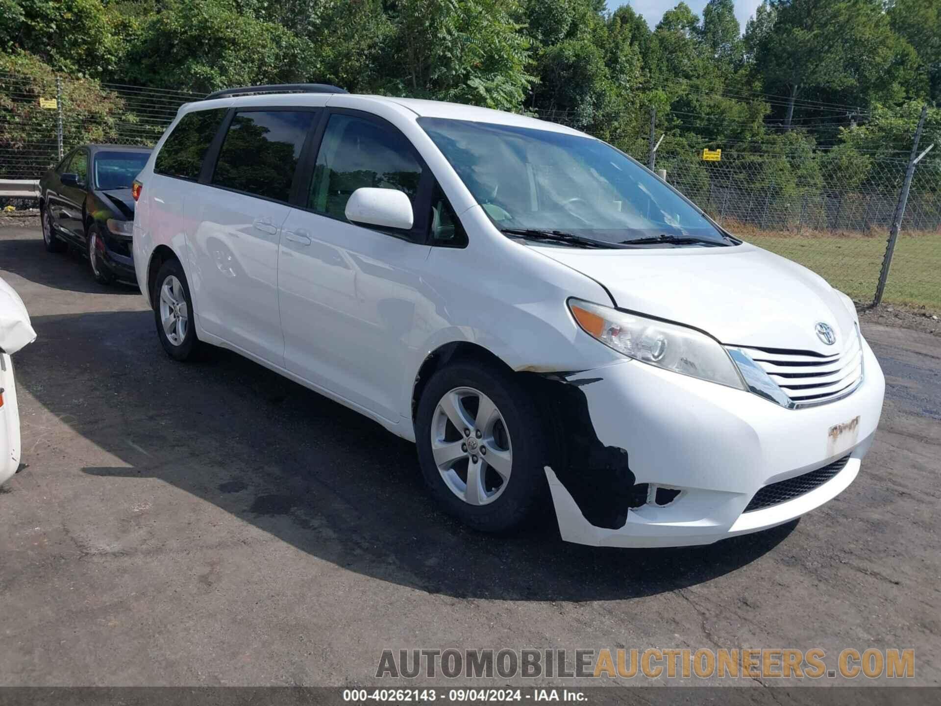 5TDKK3DCXFS584275 TOYOTA SIENNA 2015