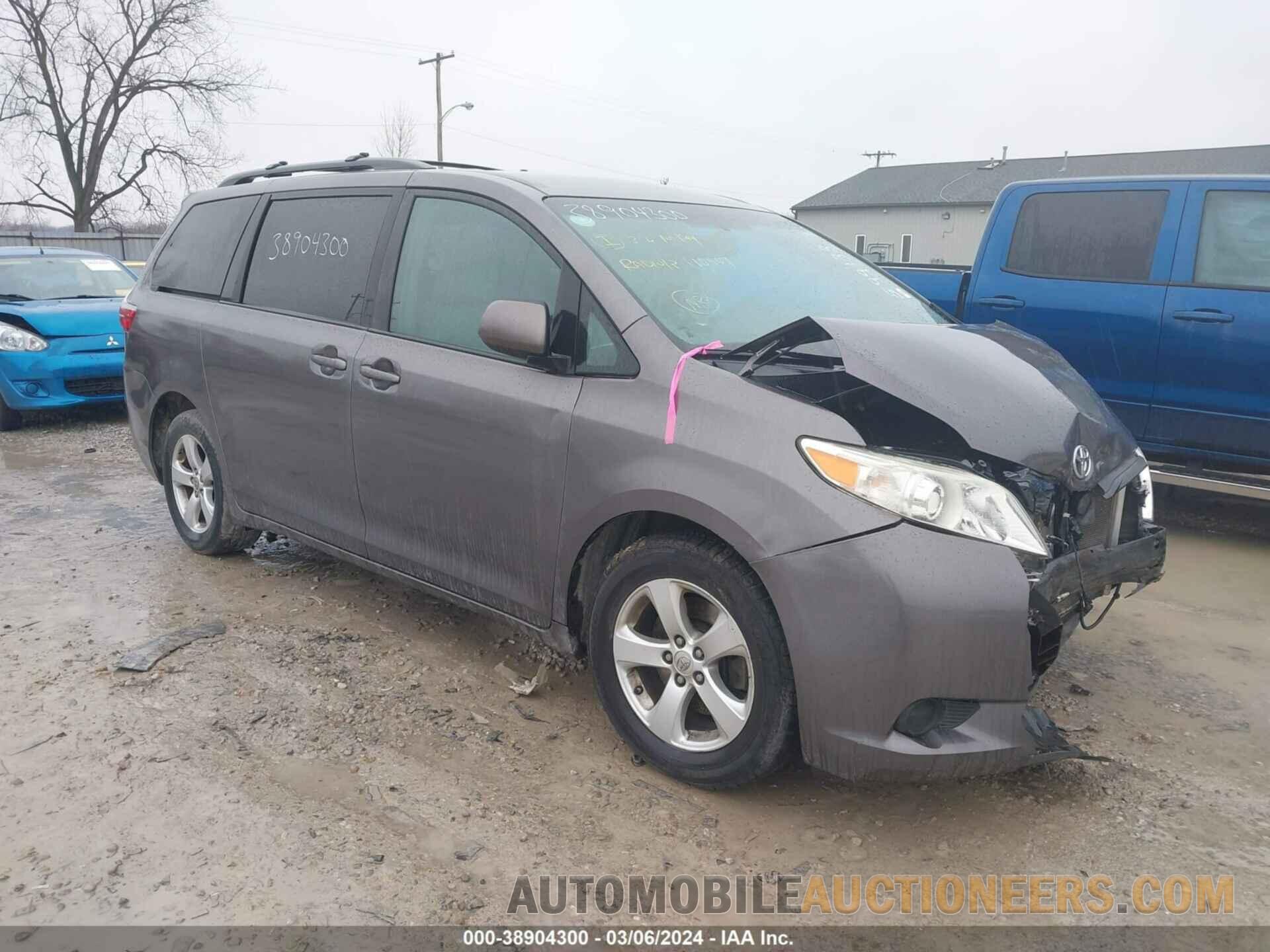 5TDKK3DCXFS599133 TOYOTA SIENNA 2015