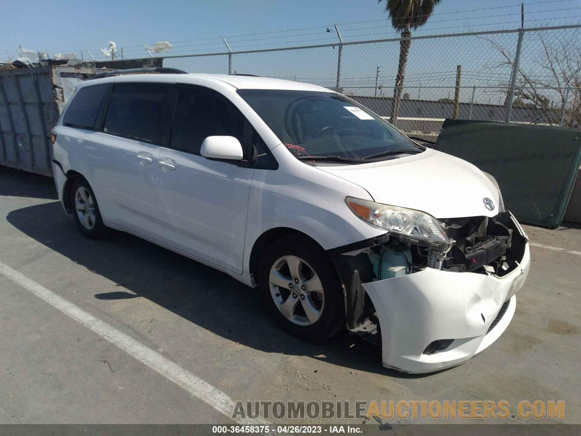 5TDKK3DCXFS626993 TOYOTA SIENNA 2015