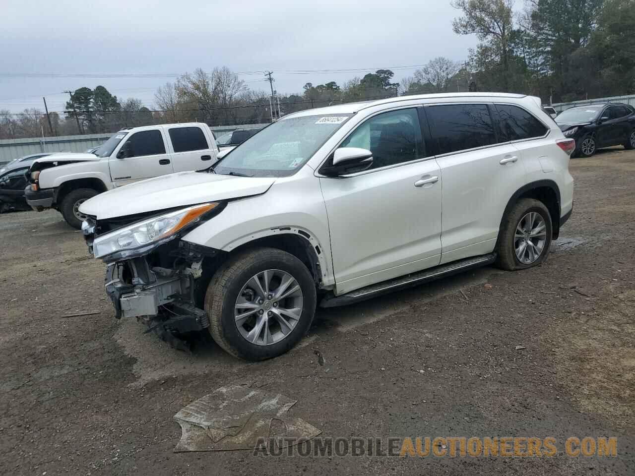 5TDKKRFH1FS040484 TOYOTA HIGHLANDER 2015