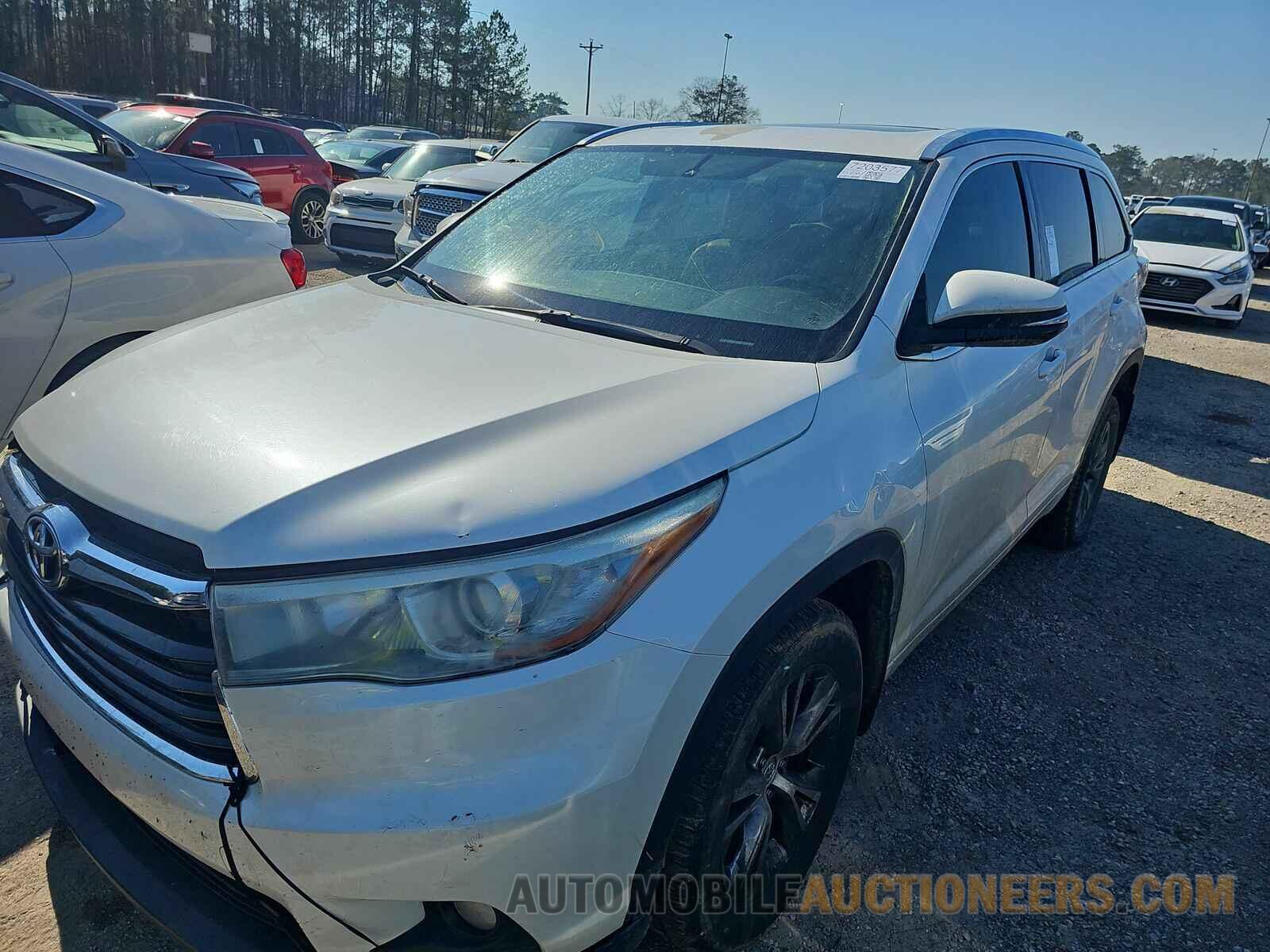 5TDKKRFH1FS079057 Toyota Highlander 2015