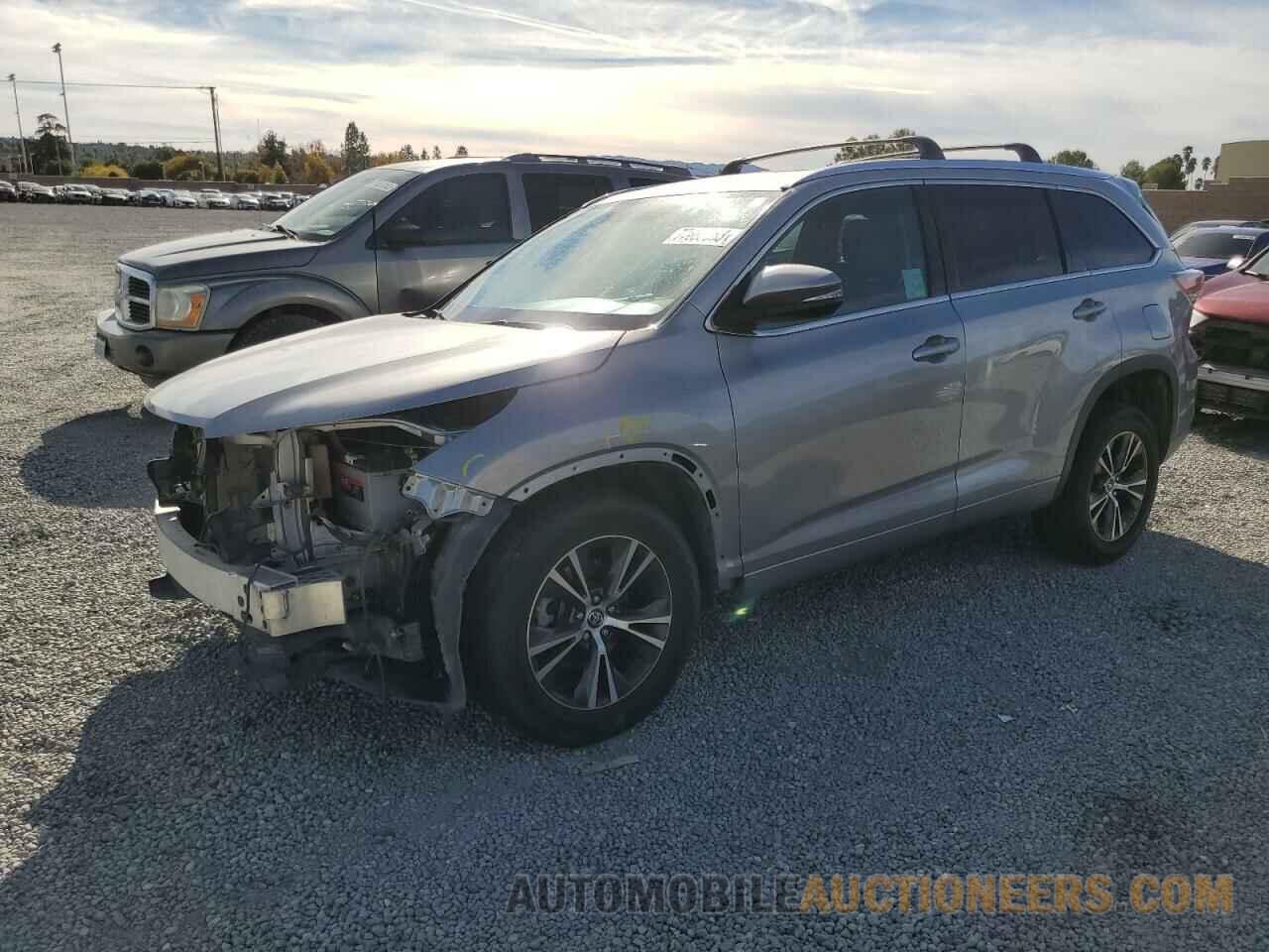 5TDKKRFH1GS131904 TOYOTA HIGHLANDER 2016