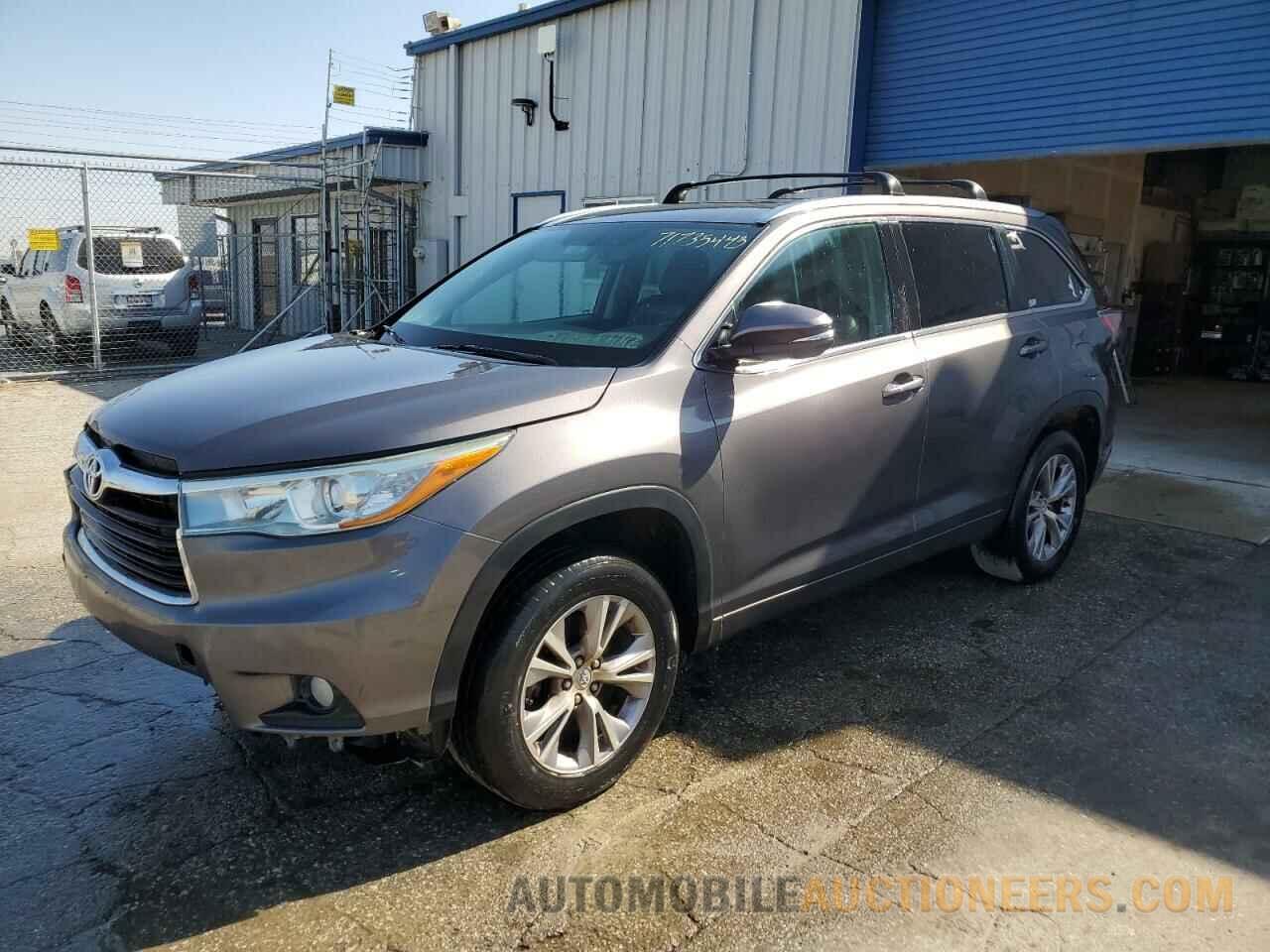 5TDKKRFH2FS118335 TOYOTA HIGHLANDER 2015