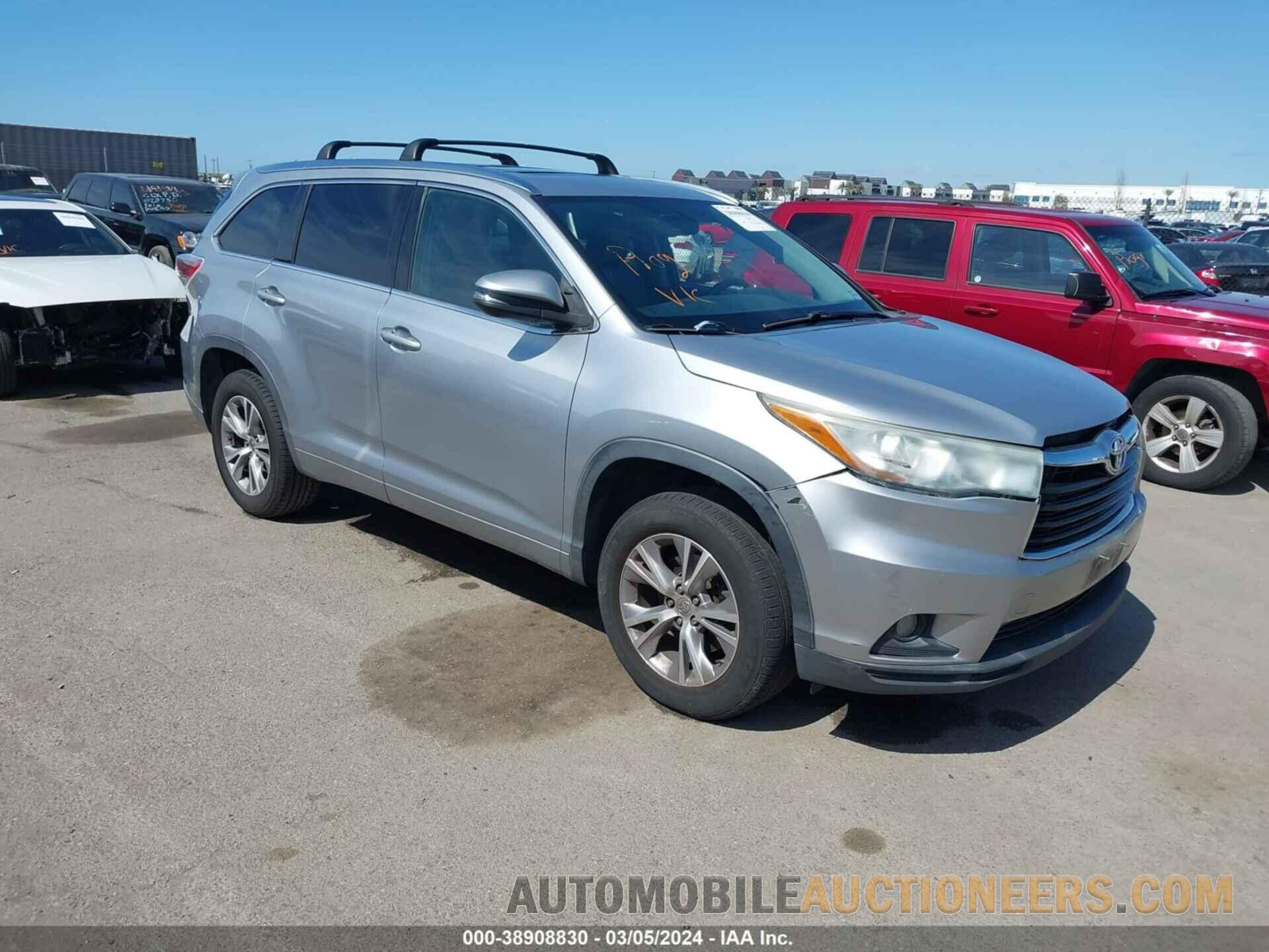 5TDKKRFH3FS115945 TOYOTA HIGHLANDER 2015