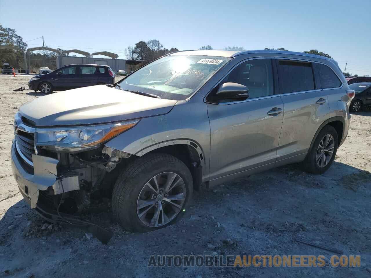 5TDKKRFH3FS117632 TOYOTA HIGHLANDER 2015