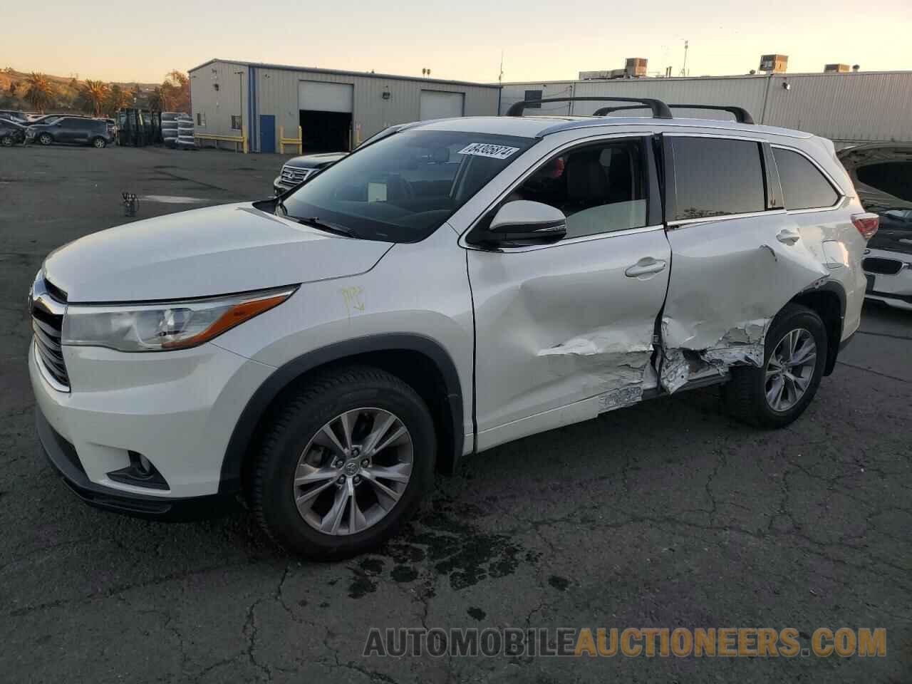 5TDKKRFH4FS092420 TOYOTA HIGHLANDER 2015