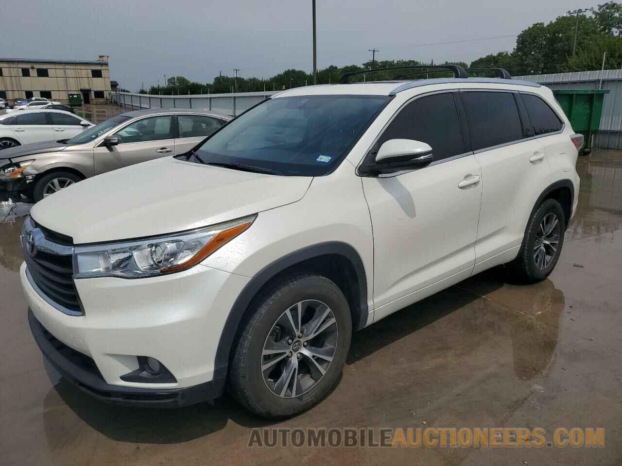 5TDKKRFH4GS501940 TOYOTA HIGHLANDER 2016